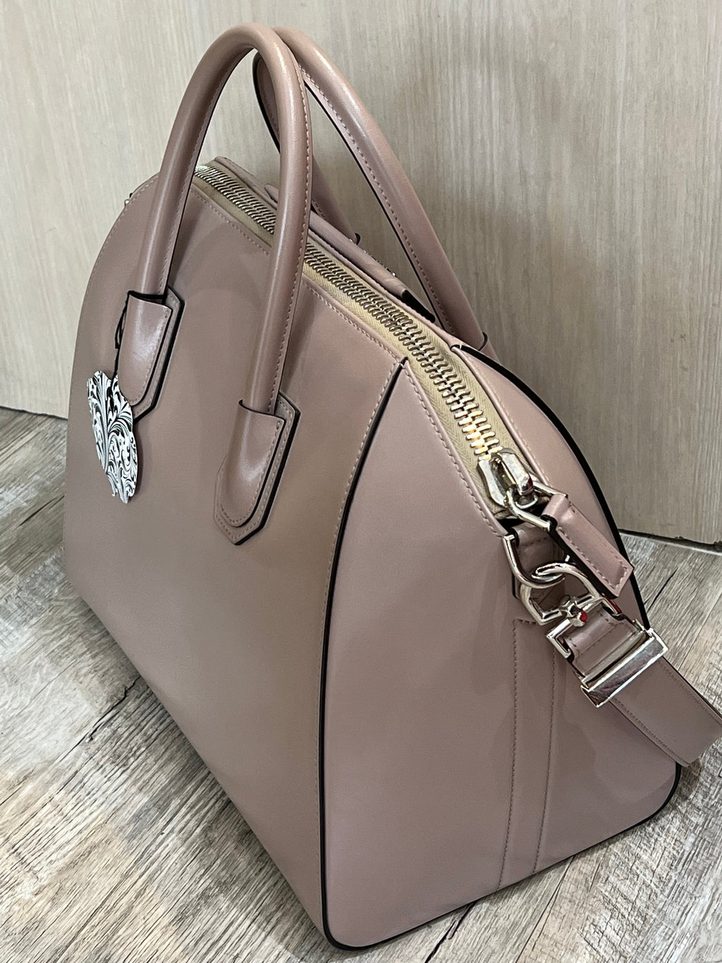 GIVENCHY ANTIGONA LARGE SATCHEL