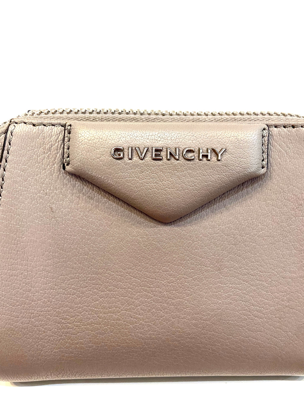 GIVENCHY NANO MINI ANTIGONA LEATHER BAG