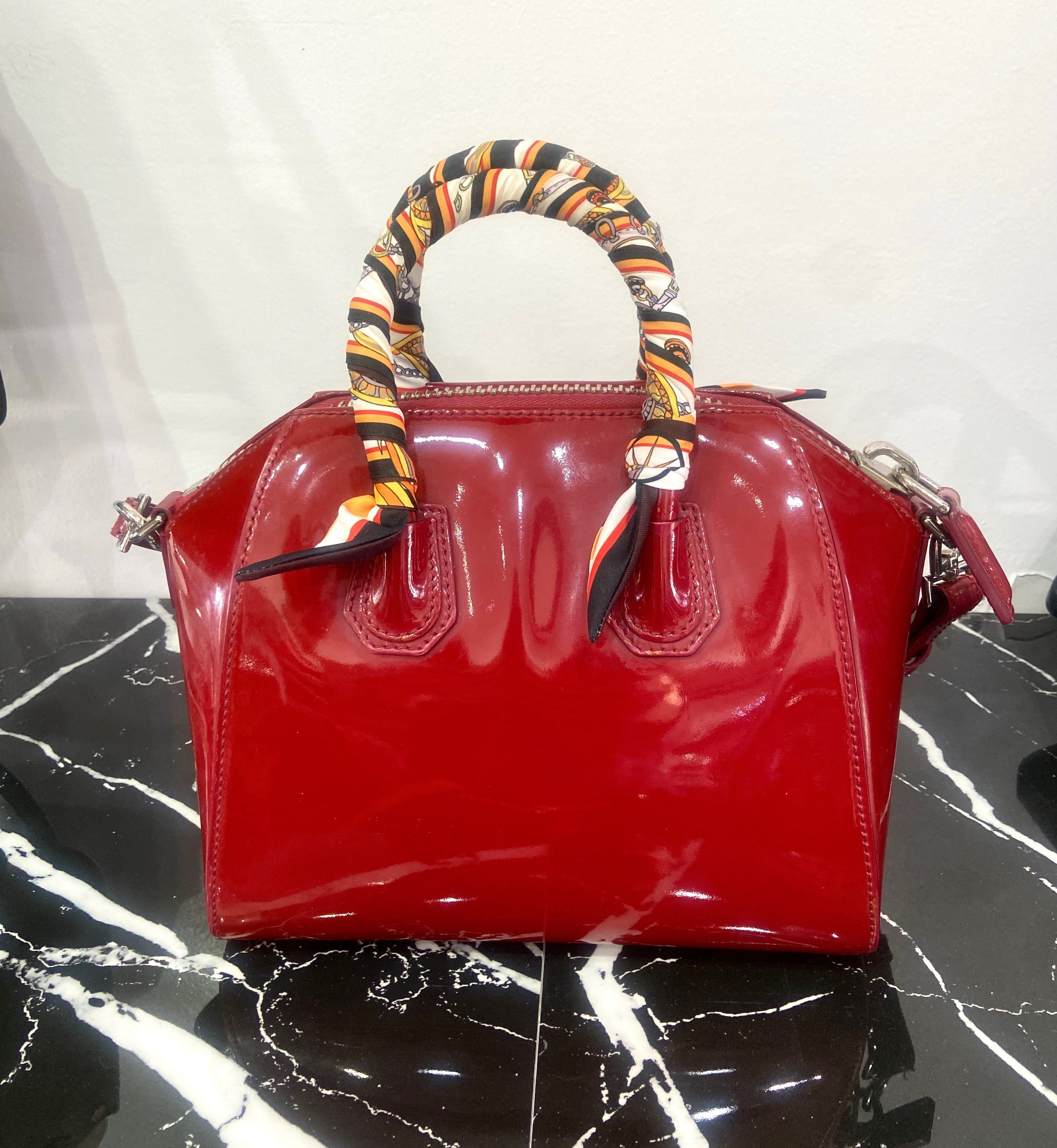 GIVENCHY SMALL ANTIGONA PATENT LEATHER SATCHEL BAG