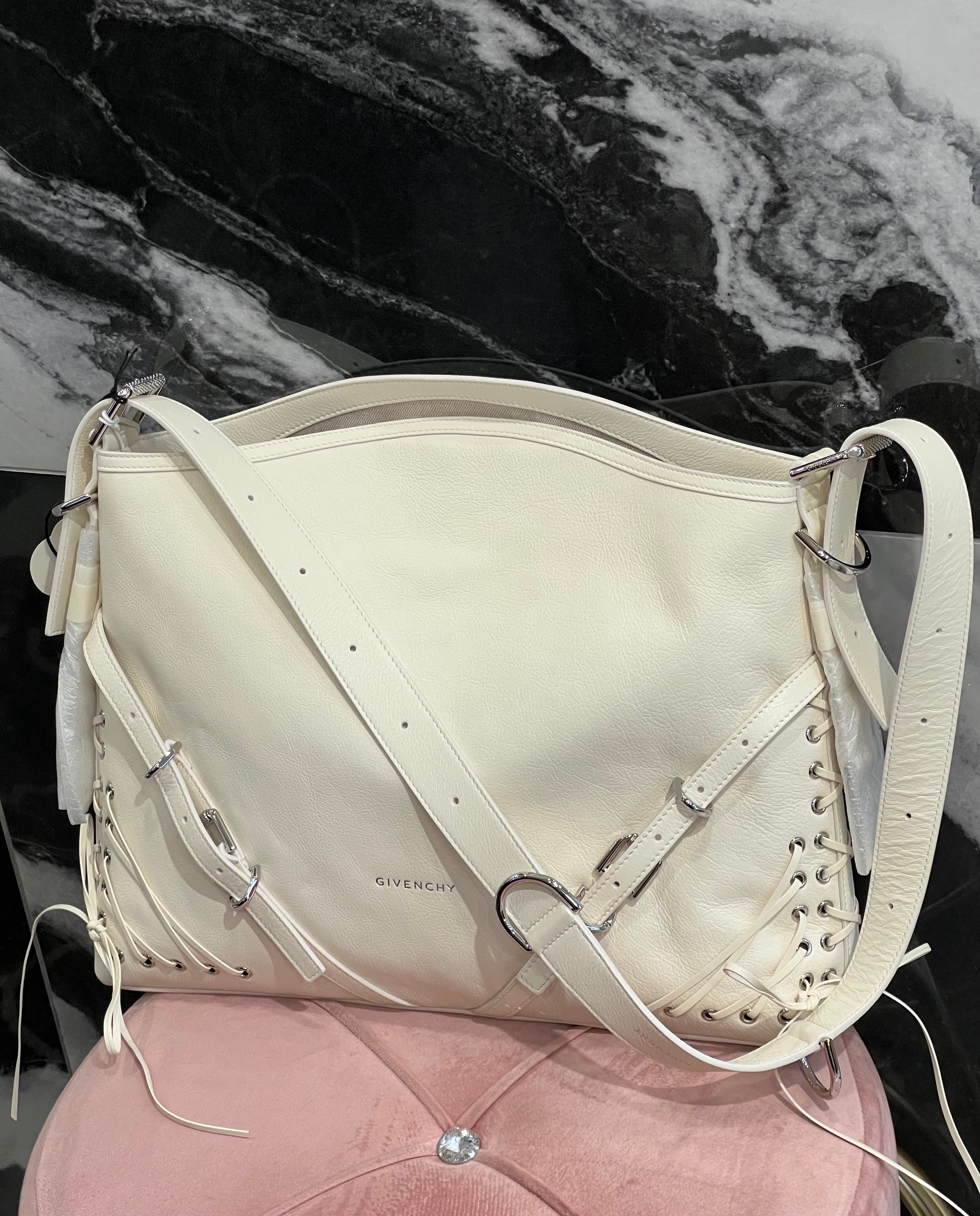 GIVENCHY MEDIUM VOYOU LEATHER SHOULDER BAG