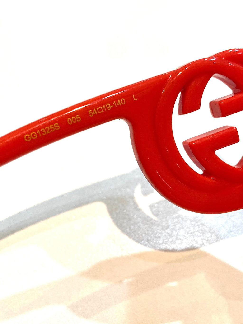 GUCCI GG ACETATE CHAISE RECTANGULAR FRAME SUNGLASSES