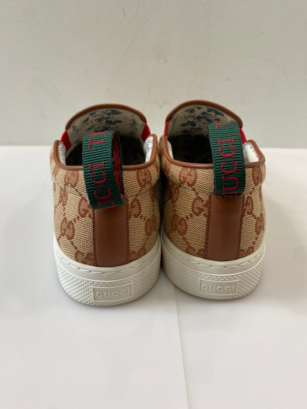 GUCCI BROWN GUCCI X NY YANKEES SNEAKERS