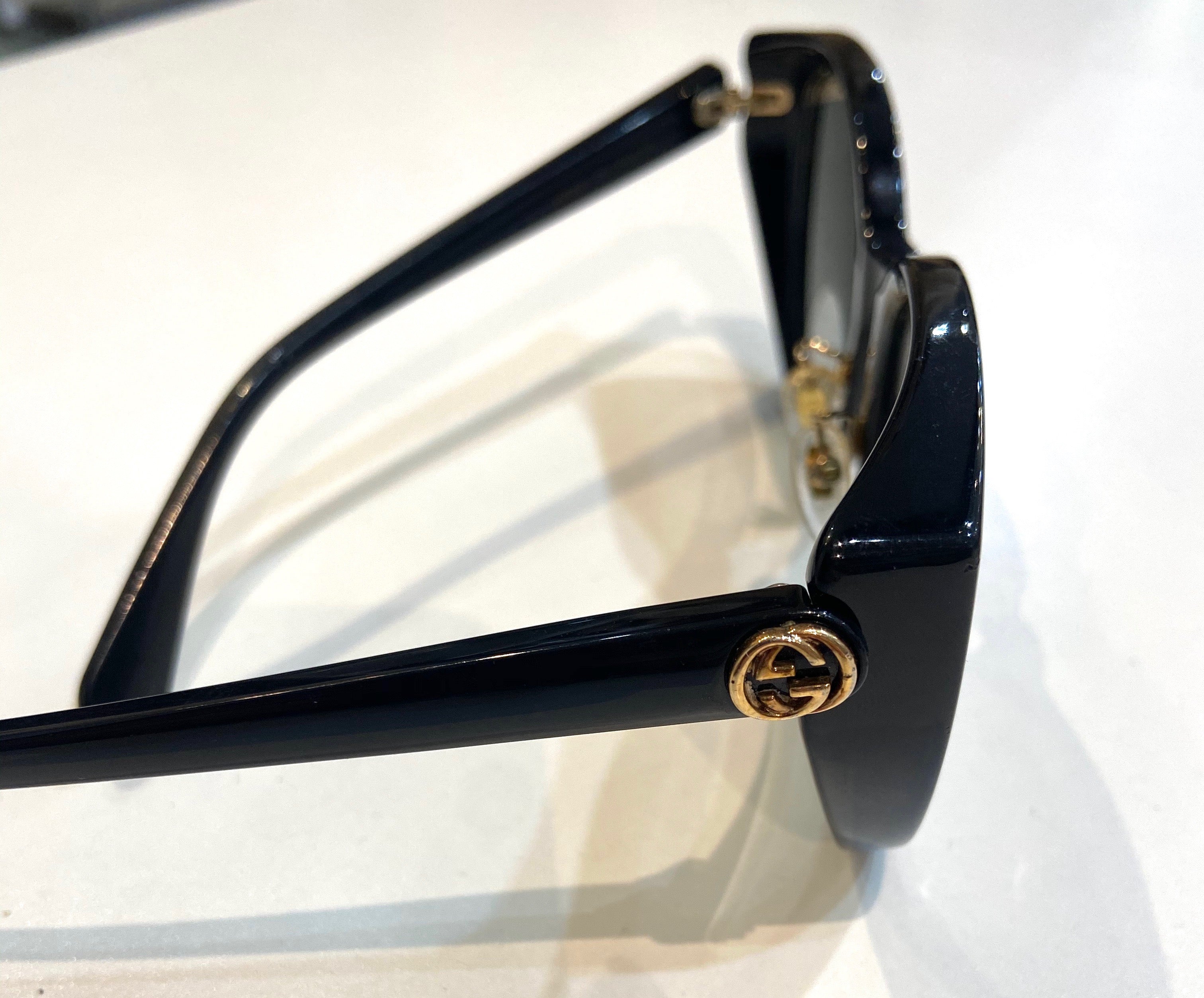 GUCCI CAT EYE SUNGLASSES GG0369S