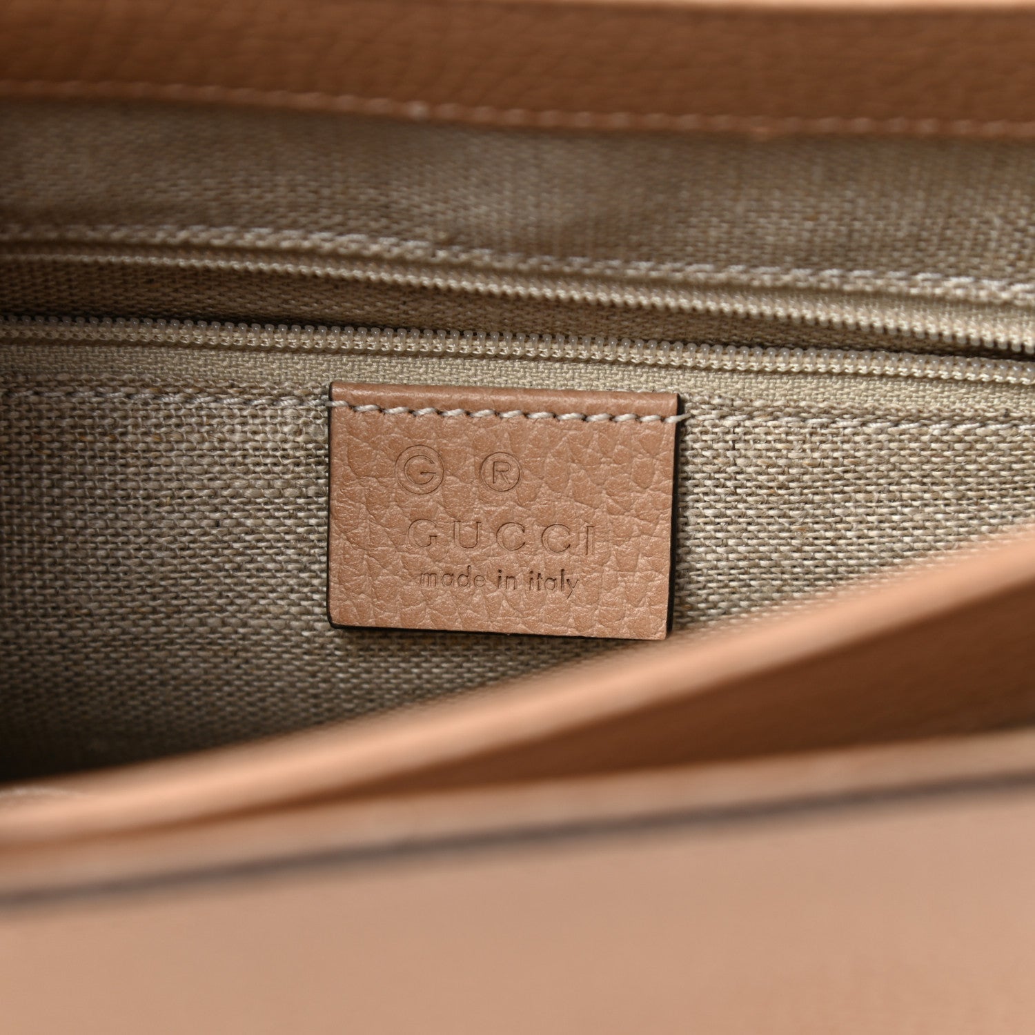 GUCCI INTERLOCKING G CALFSKIN TOP-HANDLE CAMELIA SHOULDER BAG