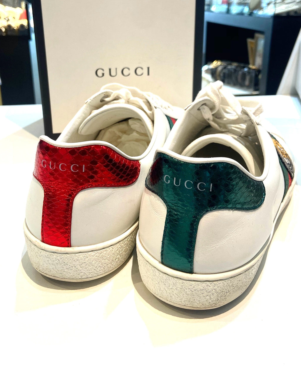 GUCCI CALFSKIN LEATHER ACE TIGER EMBROIDERED MEN'S SNEAKERS