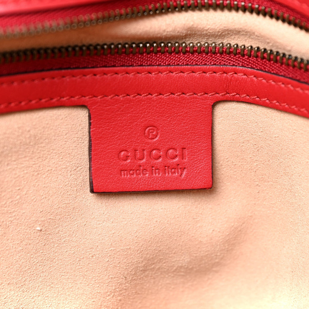 GUCCI GG MARMONT MATELASSE SHOULDER BAG