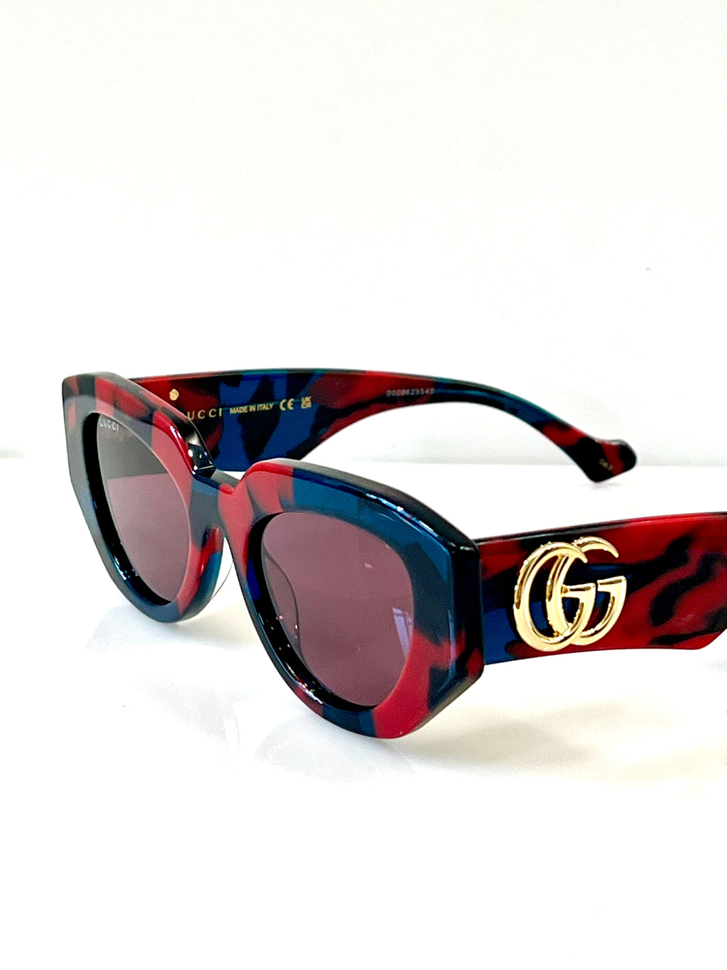 GUCCI CAT EYE SUNGLASSES