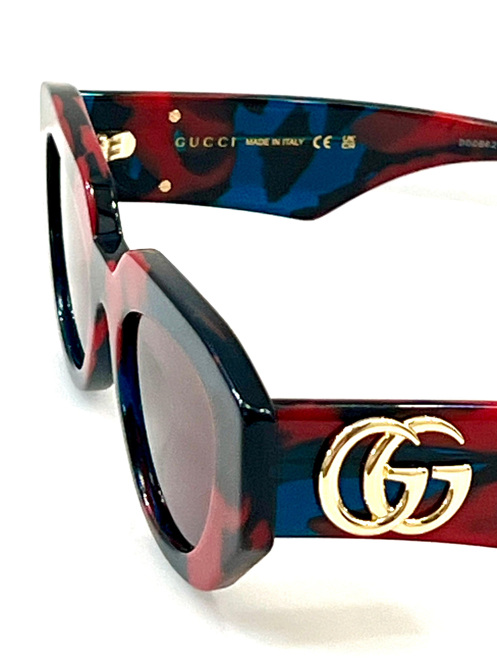 GUCCI CAT EYE SUNGLASSES
