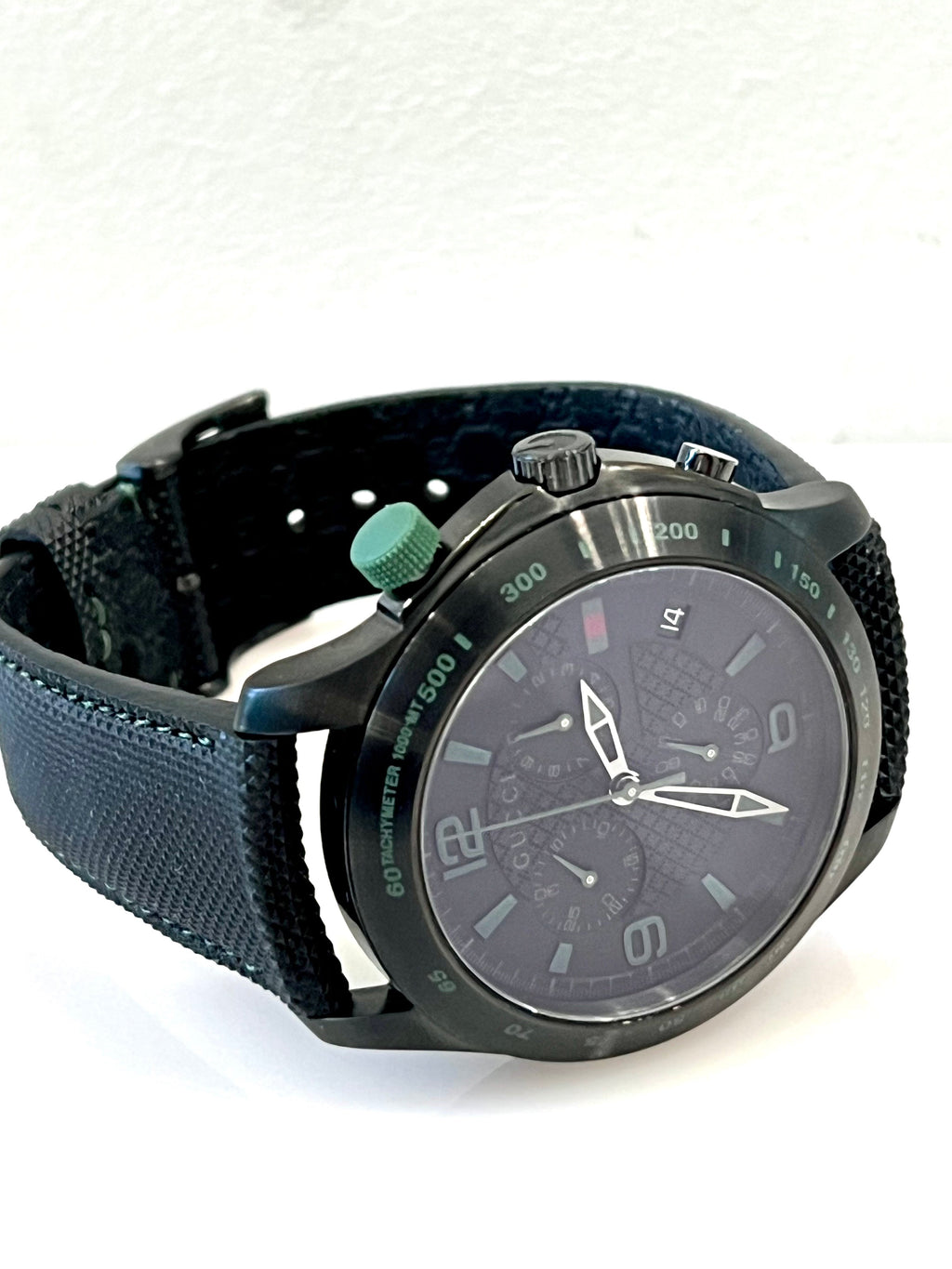 GUCCI G-TIMELESS BLACK CHRONOGRAPH DIAL MEN'S WATCH
