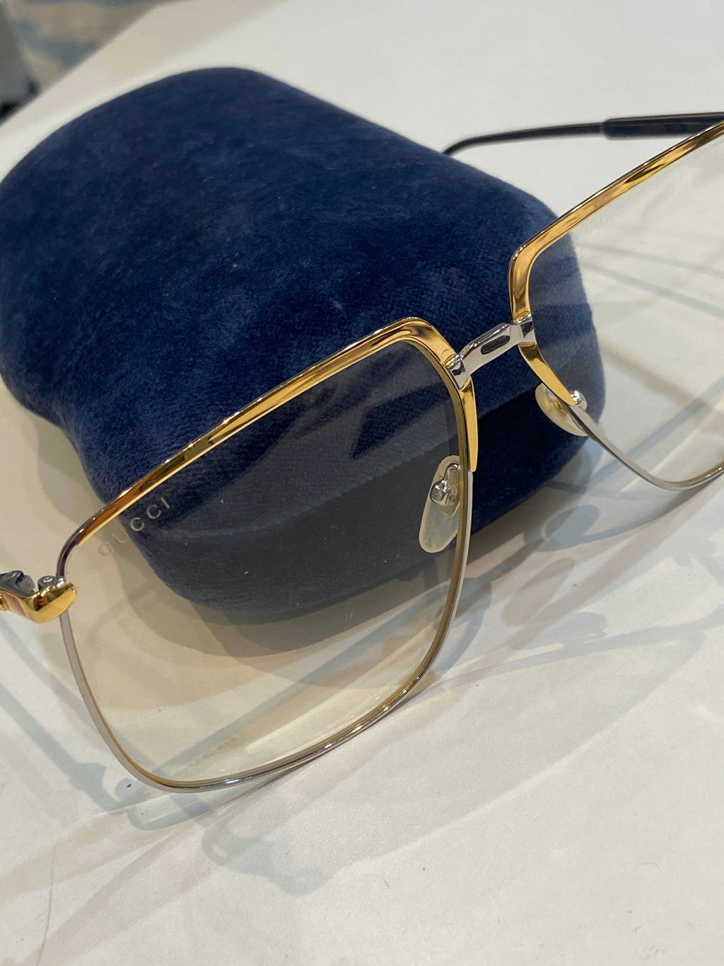 GUCCI CLEAR LENS EYEGLASSES