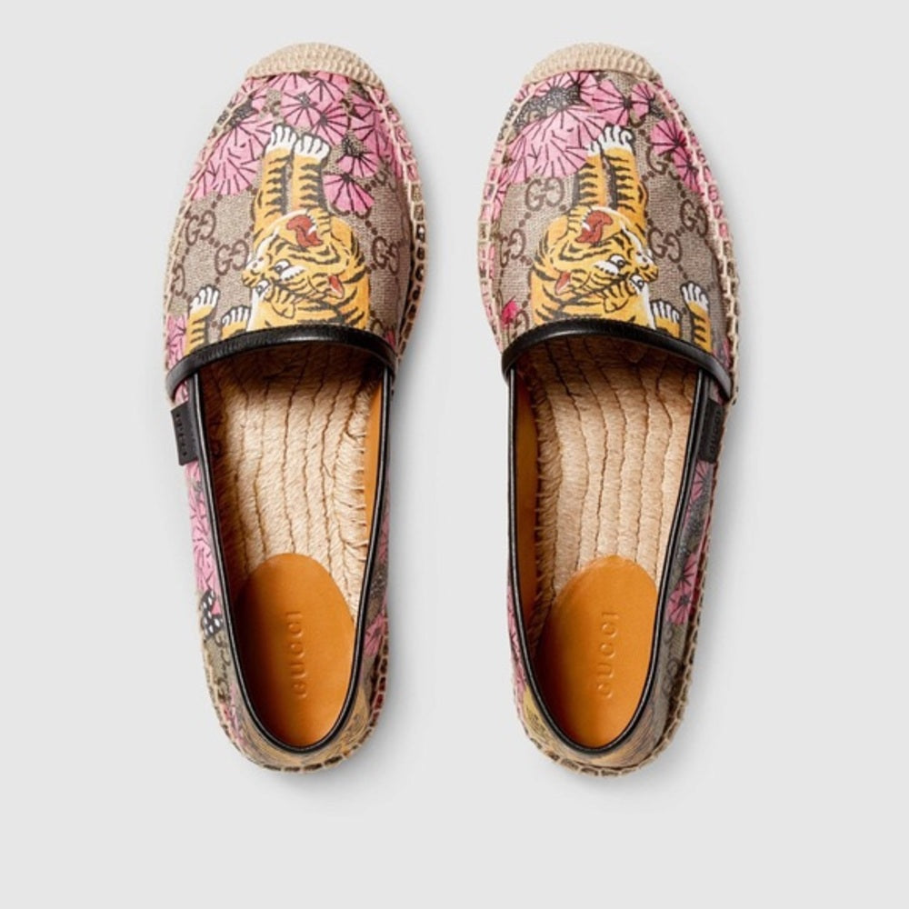 GUCCI BENGAL TIGER PRINTED SUPREME PILAR ESPADRILLES