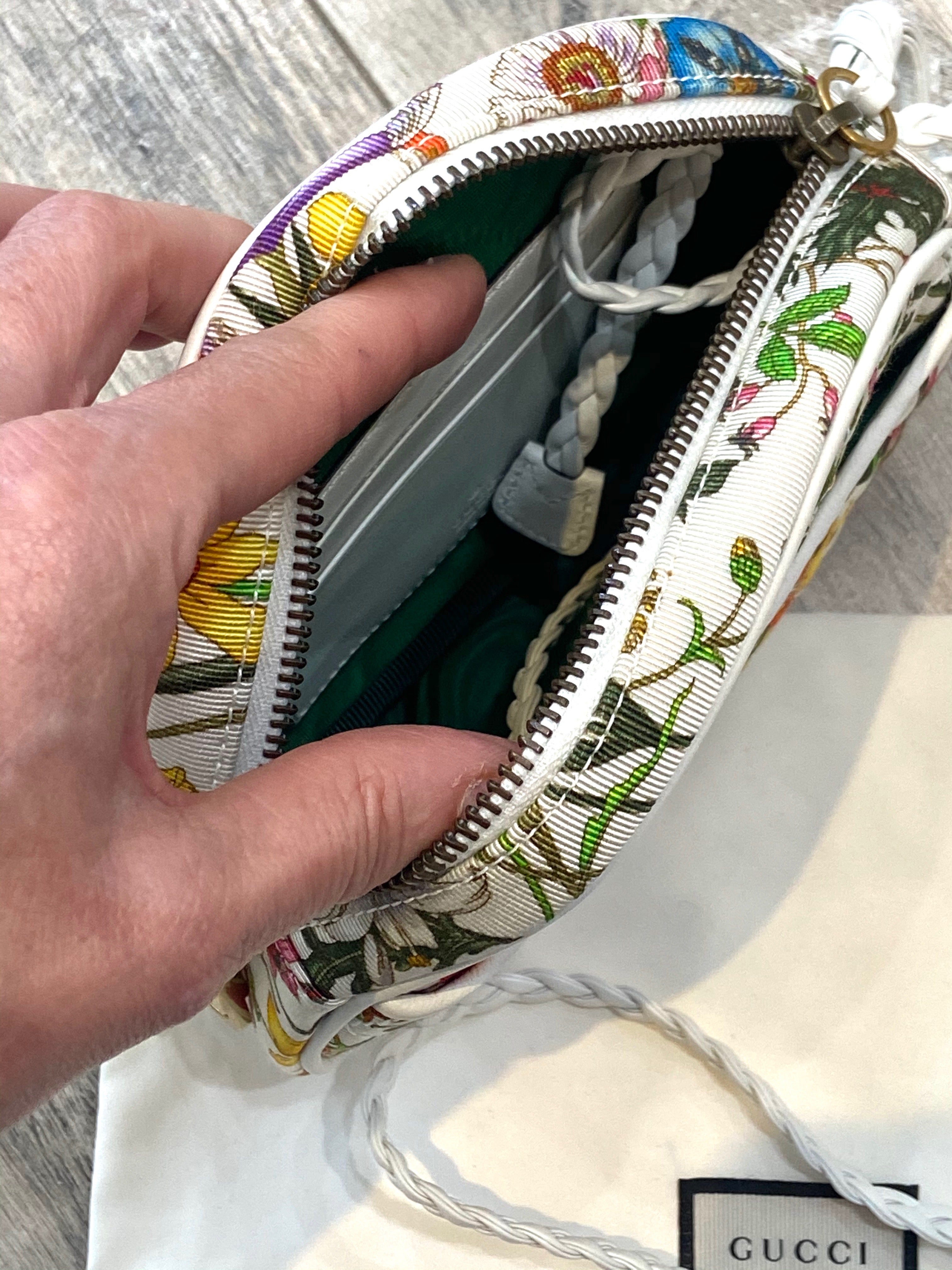 GUCCI FLORA TRAPUNTATA MINI ZUMI DOME SHOULDER BAG