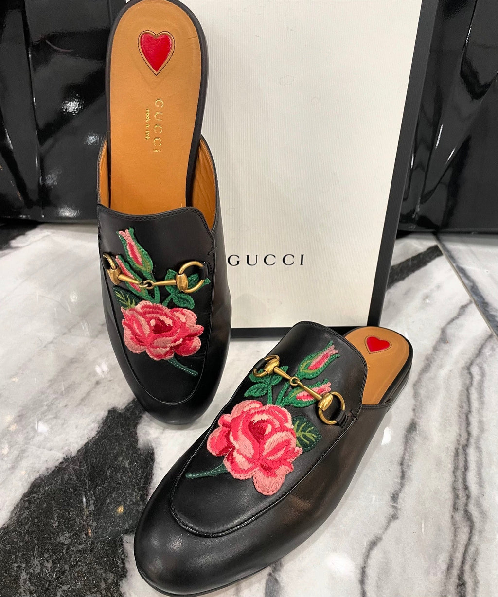 GUCCI FLORAL EMBROIDERED CALFSKIN PRINCETOWN HORSEBIT MULES