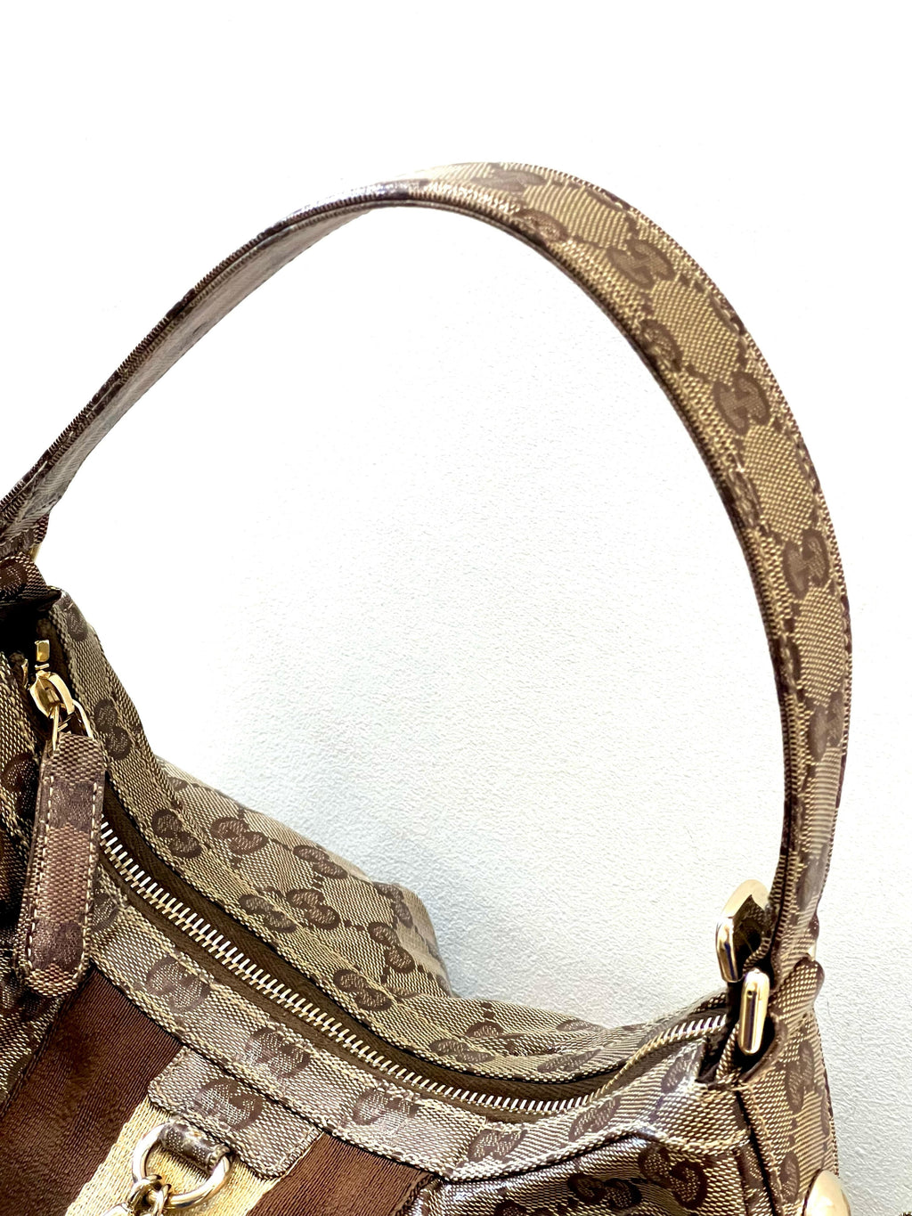 GUCCI GG MONOGRAM CRYSTAL COATED CANVAS VINTAGE SHOULDER BAG