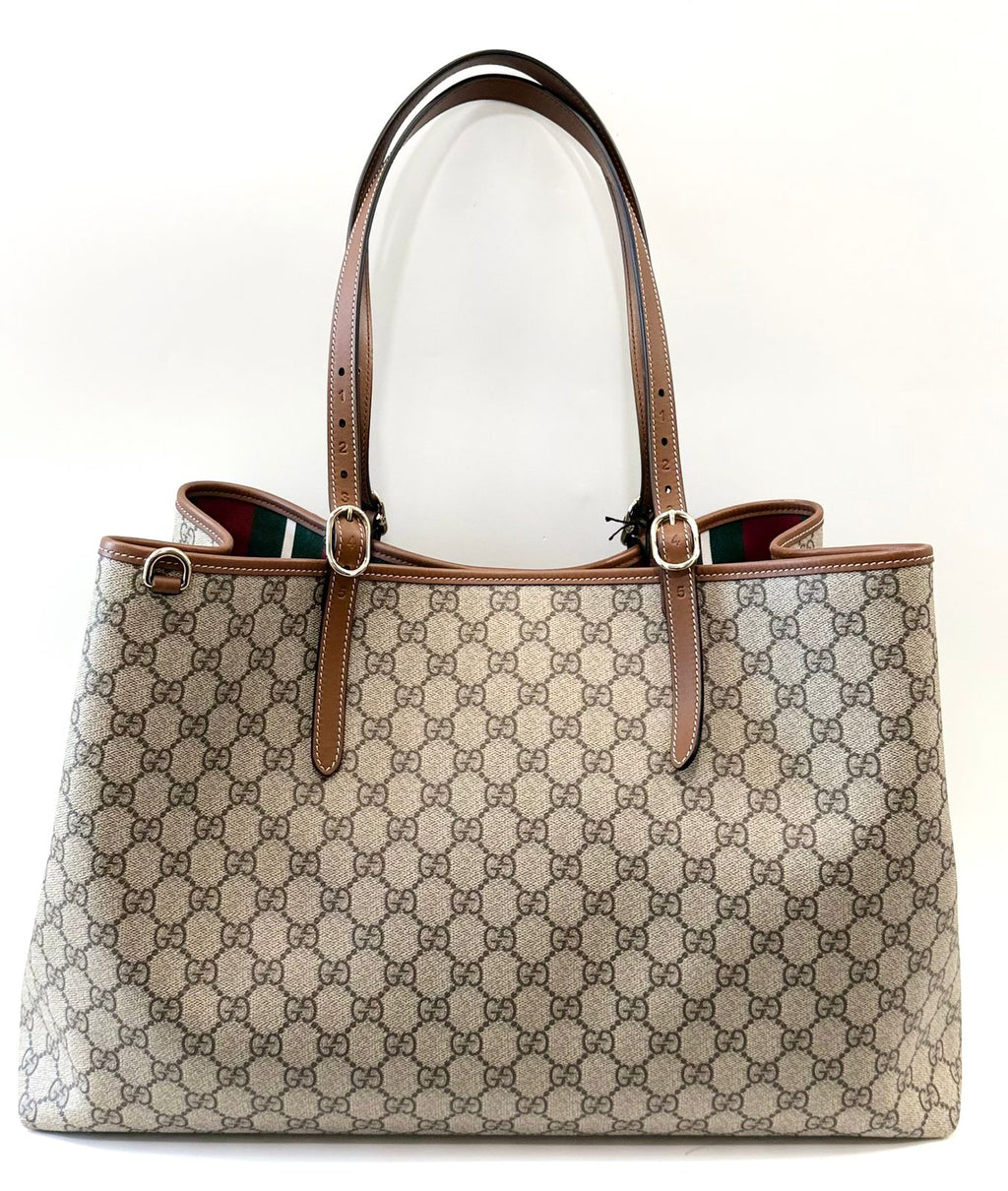 GUCCI GG MONOGRAM EMBLEM MAXI TOTE BAG