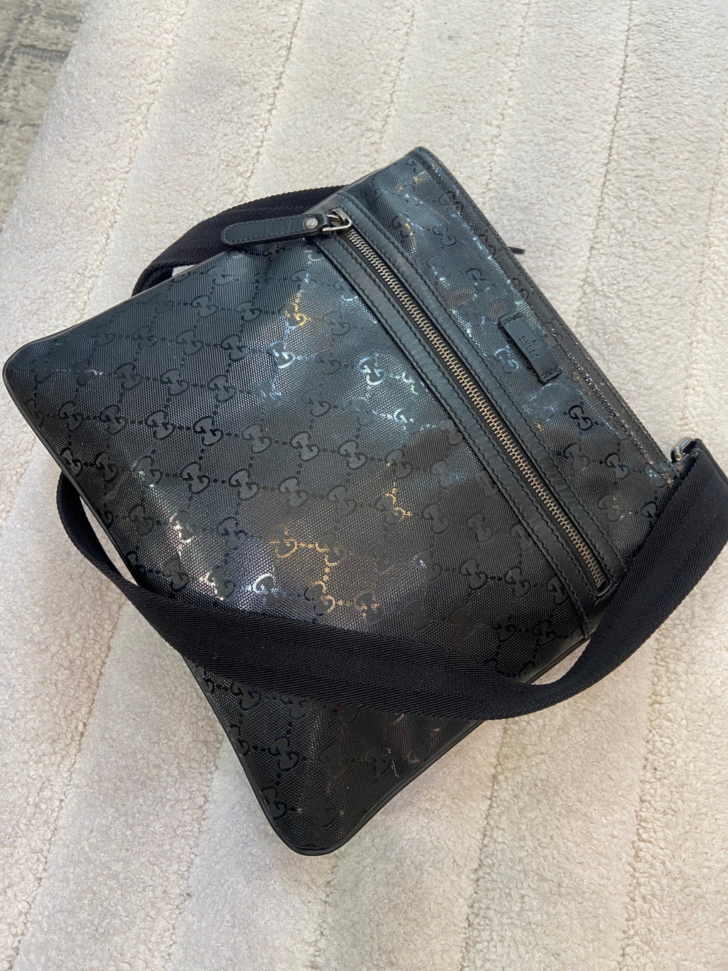 GUCCI GG IMPRIME MONOGRAM MESSENGER CROSSBODY BAG