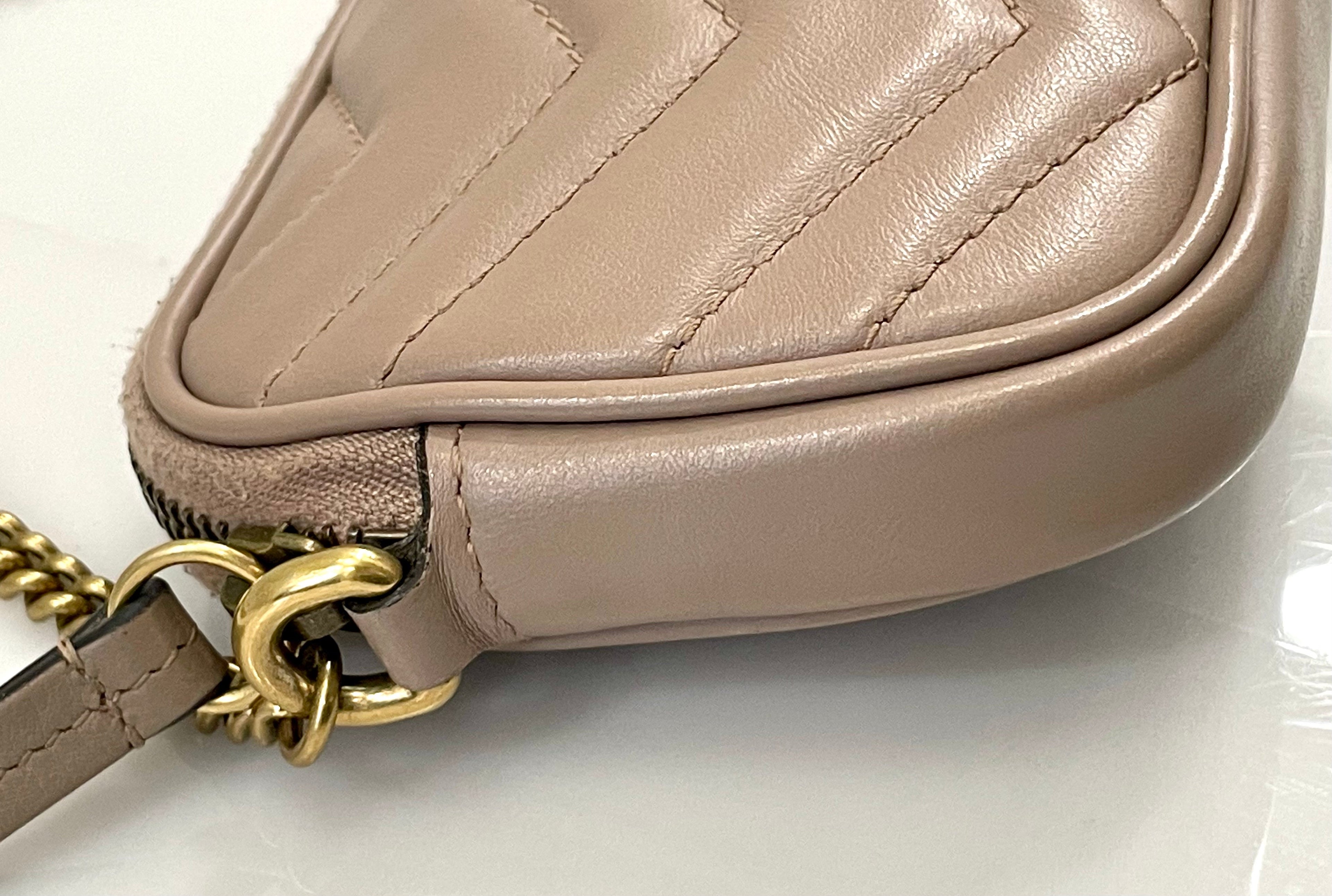 GUCCI GG MARMONT MATELASSE MINI CHAIN CROSSBODY BAG