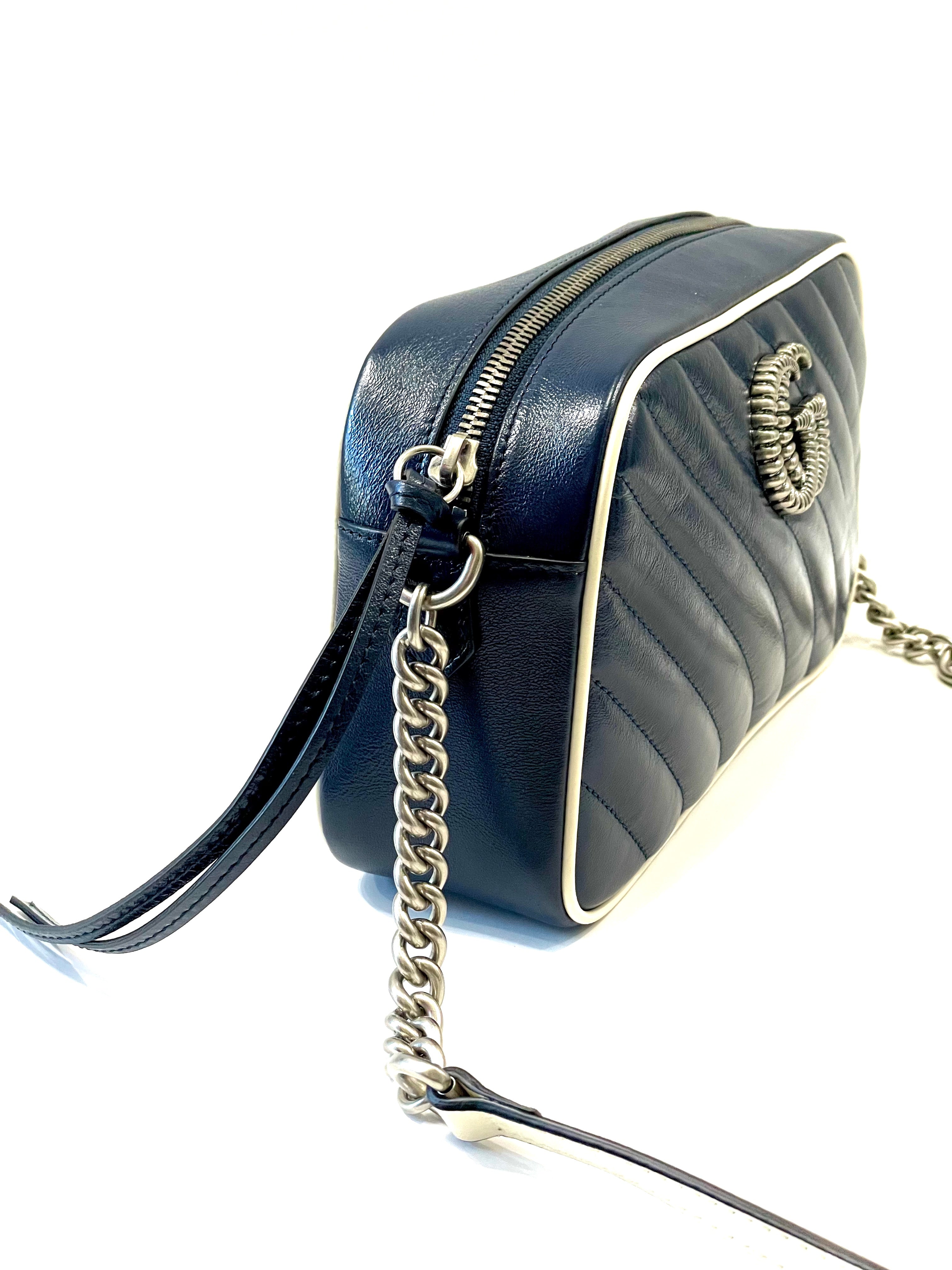 GUCCI GG MARMONT LEATHER SMALL SHOULDER BAG