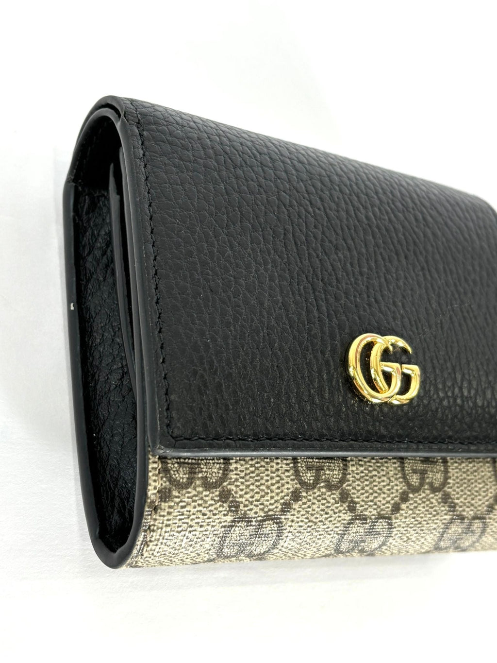 GUCCI GG MARMONT MEDIUM BI-FILD WALLET