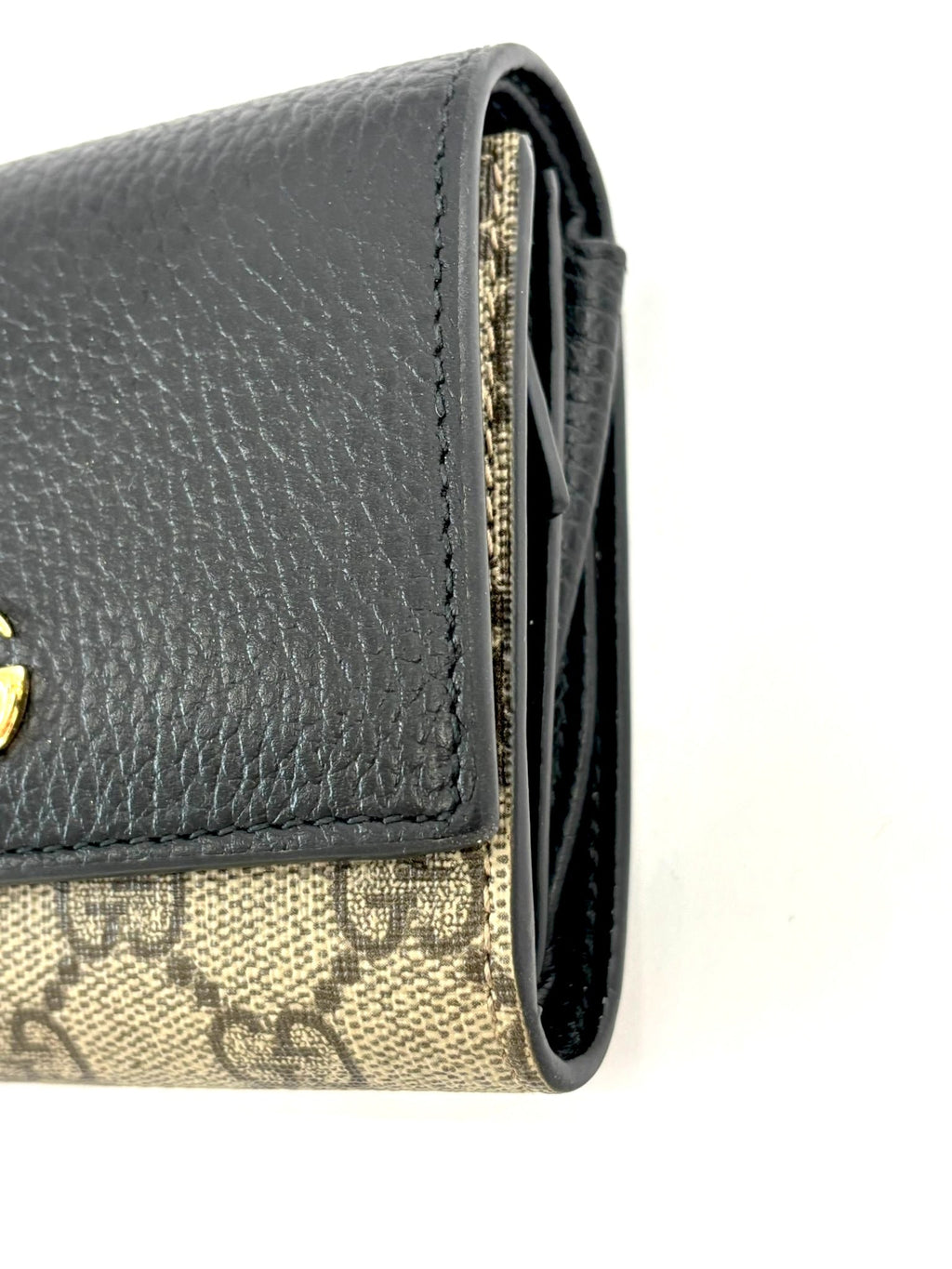 GUCCI GG MARMONT MEDIUM BI-FILD WALLET