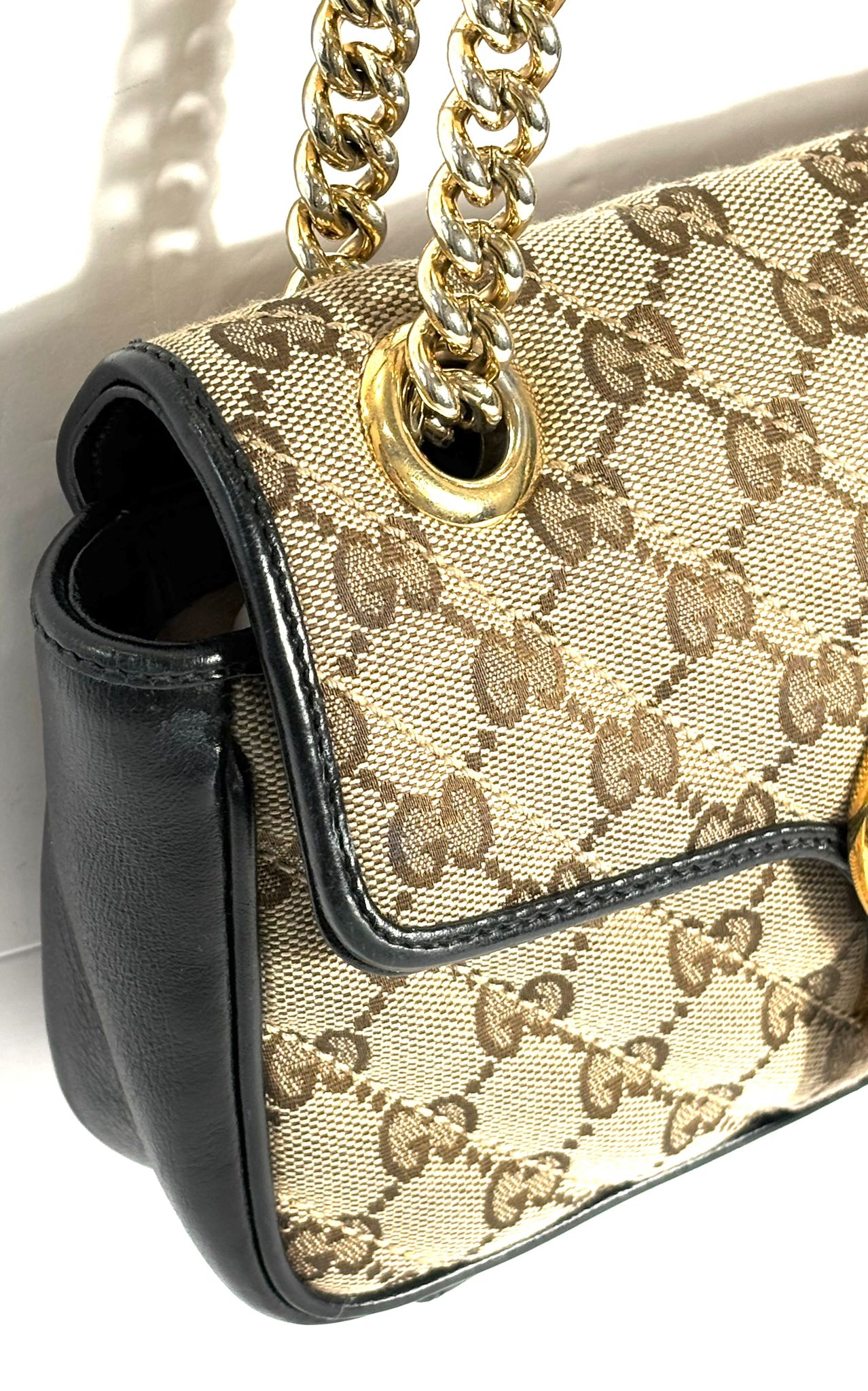 GUCCI GG MARMONT MONOGRAM MINI CROSSBODY BAG