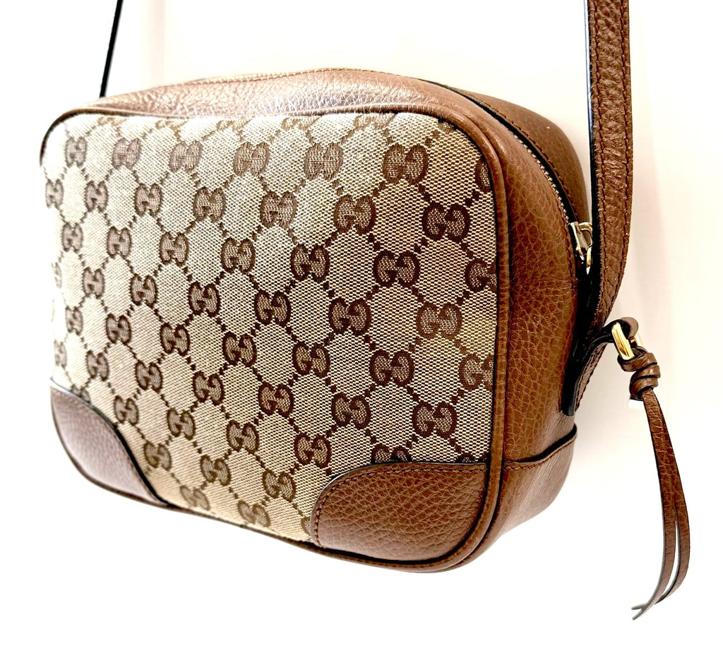 GUCCI GG MONOGRAM MINI BREE CAMERA BAG