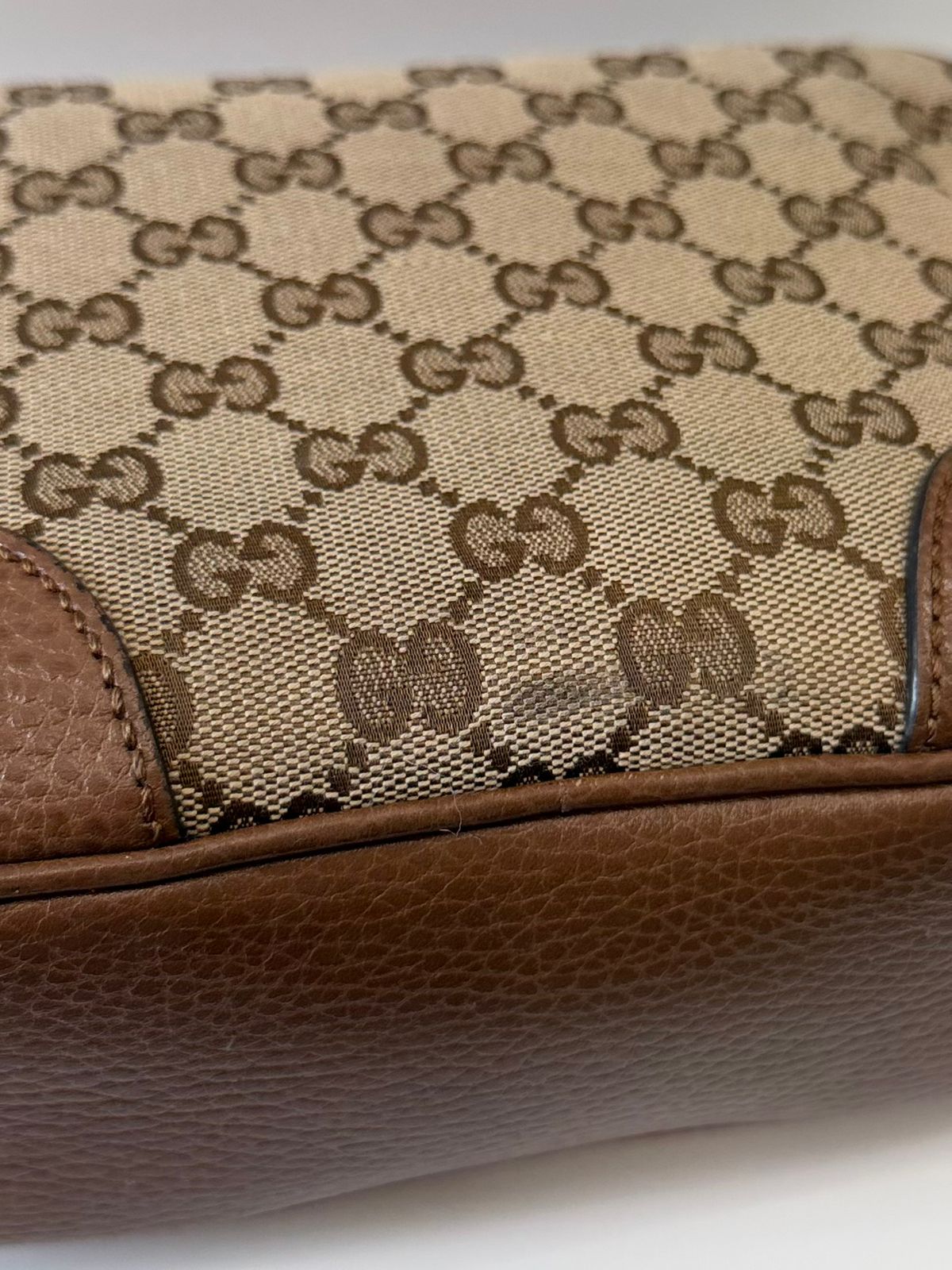 GUCCI GG MONOGRAM MINI BREE CAMERA BAG