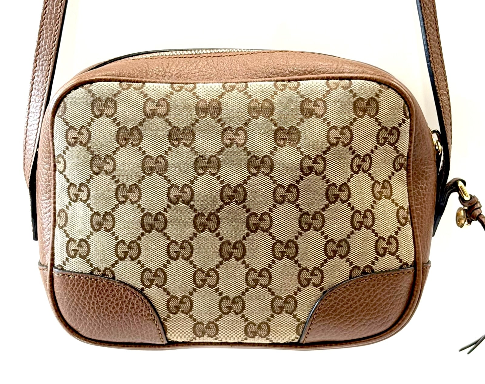 GUCCI GG MONOGRAM MINI BREE CAMERA BAG