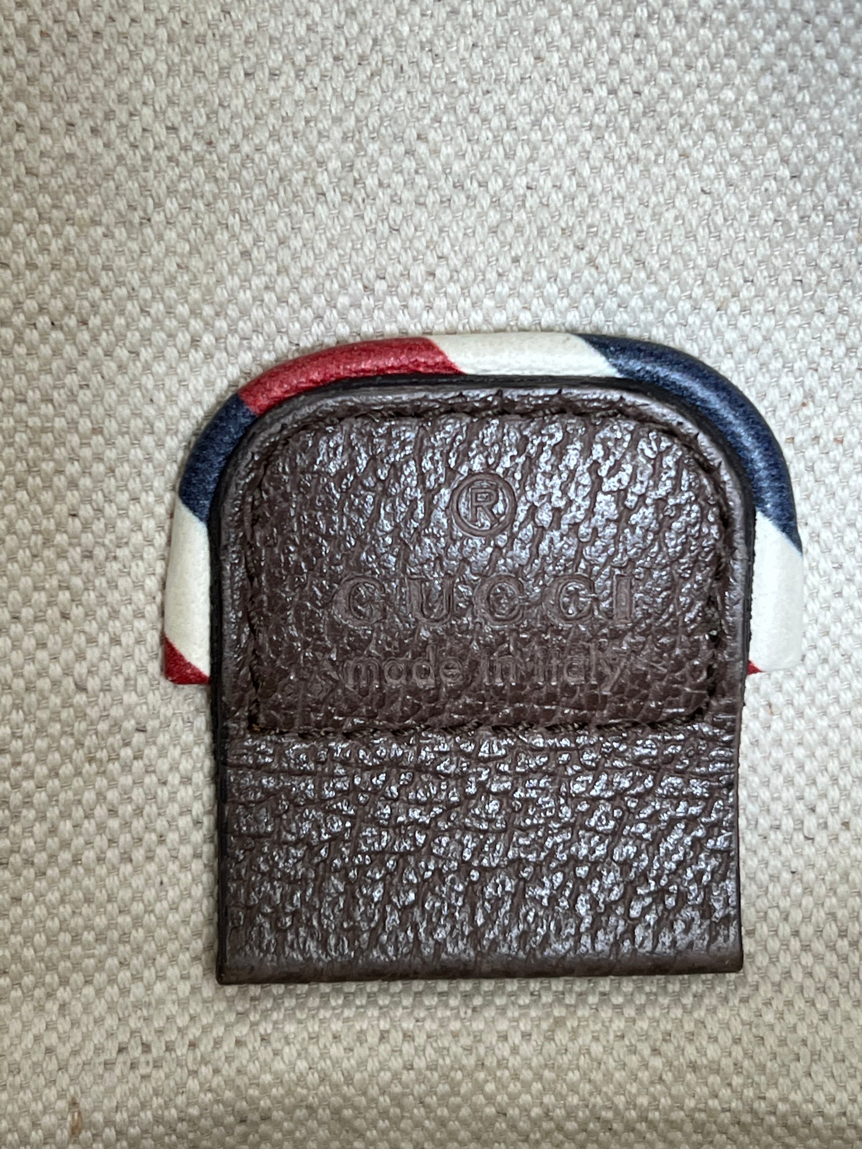 GUCCI GG SUPREME MONOGRAM COURRIER BELT BAG