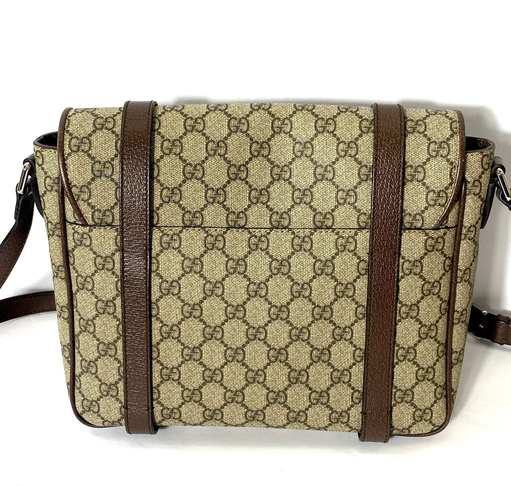 GUCCI GG SUPREME MESSENGER BAG
