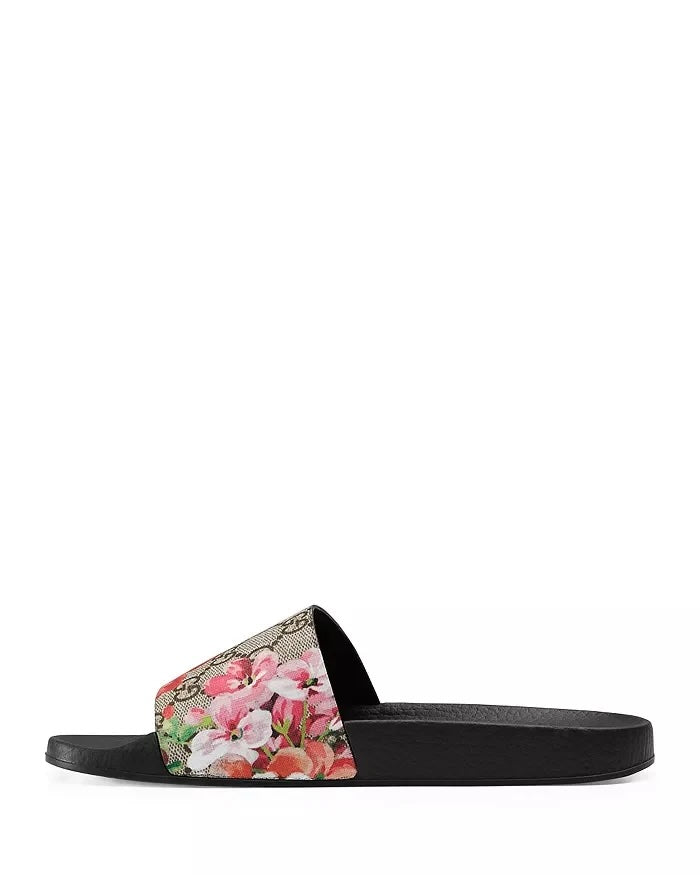 GUCCI GG SUPREME MONOGRAM BLOOMS POOL SLIDE MULES