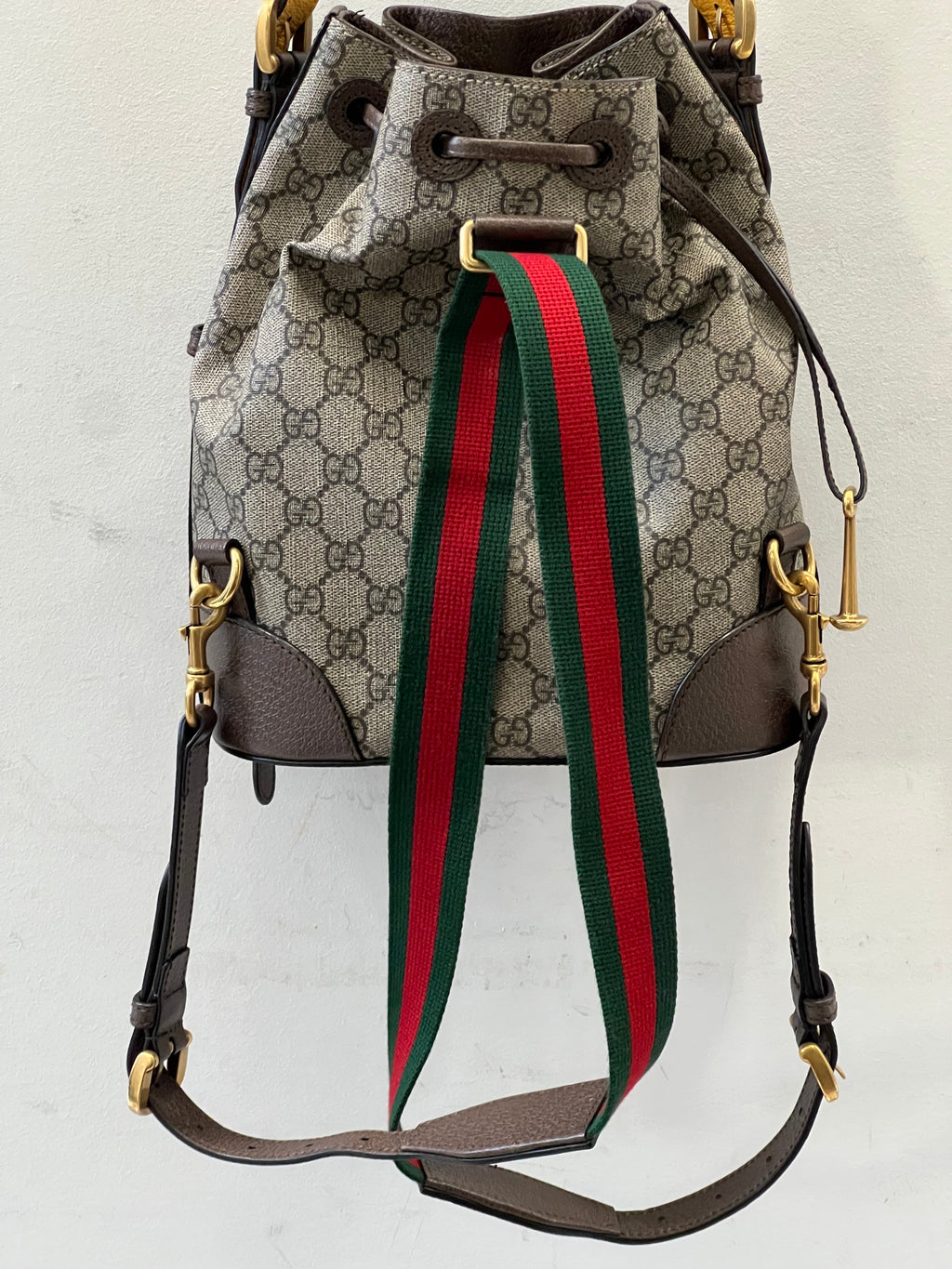 GUCCI GG SUPREME MONOGRAM NEO VINTAGE DRAWSTRING BUCKET BACKPACK