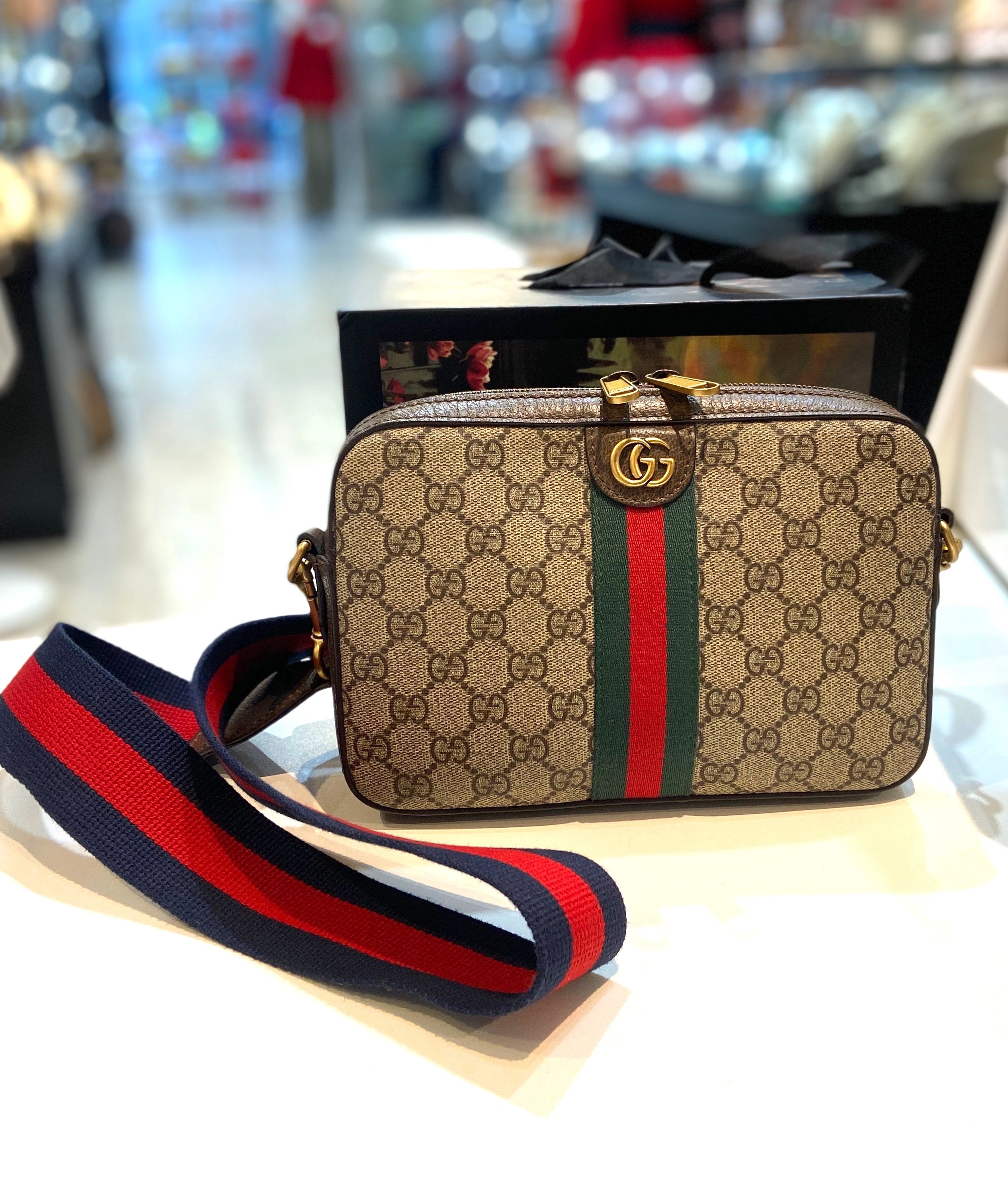 GUCCI GG SUPREME MONOGRAM OPHIDIA CROSSBODY/ WRISTLET BAG