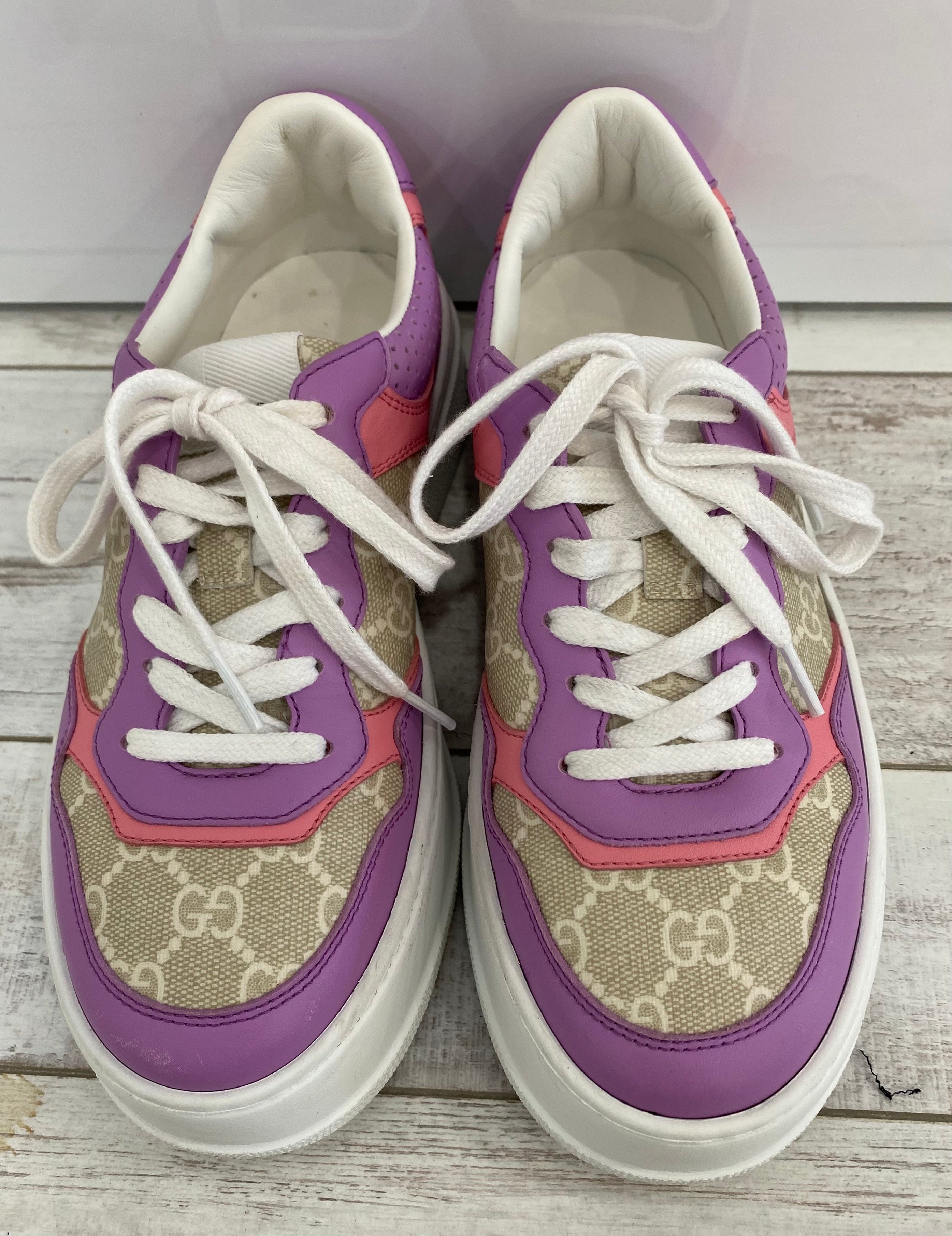 GUCCI GG SUPREME MONOGRAM PERFORATED PLATFORM SNEAKERS