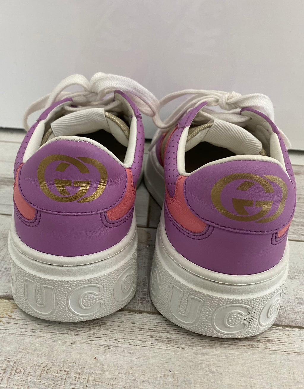GUCCI GG SUPREME MONOGRAM PERFORATED PLATFORM SNEAKERS