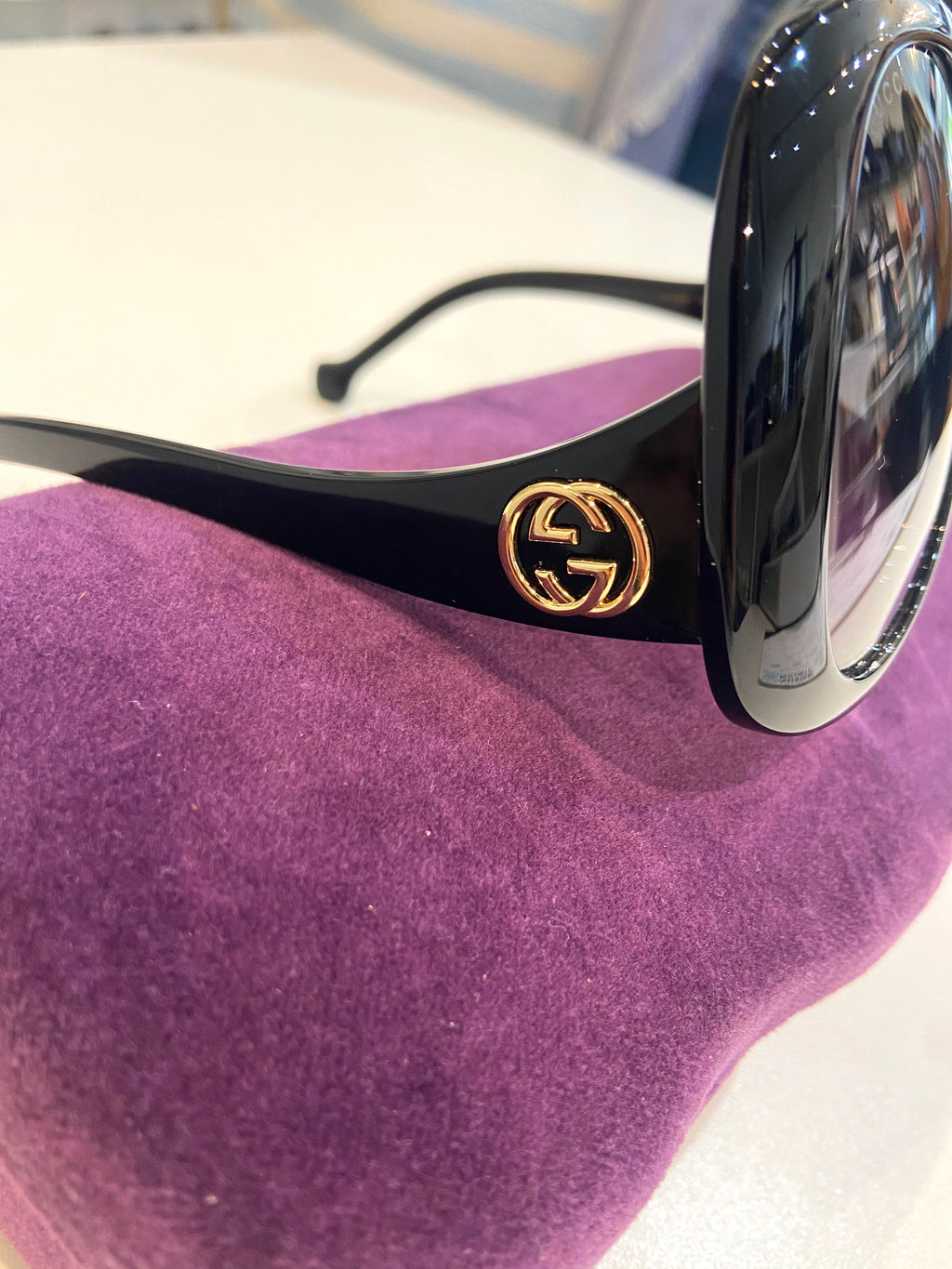 GUCCI GG1235S OVERSIZED SUNGLASSES