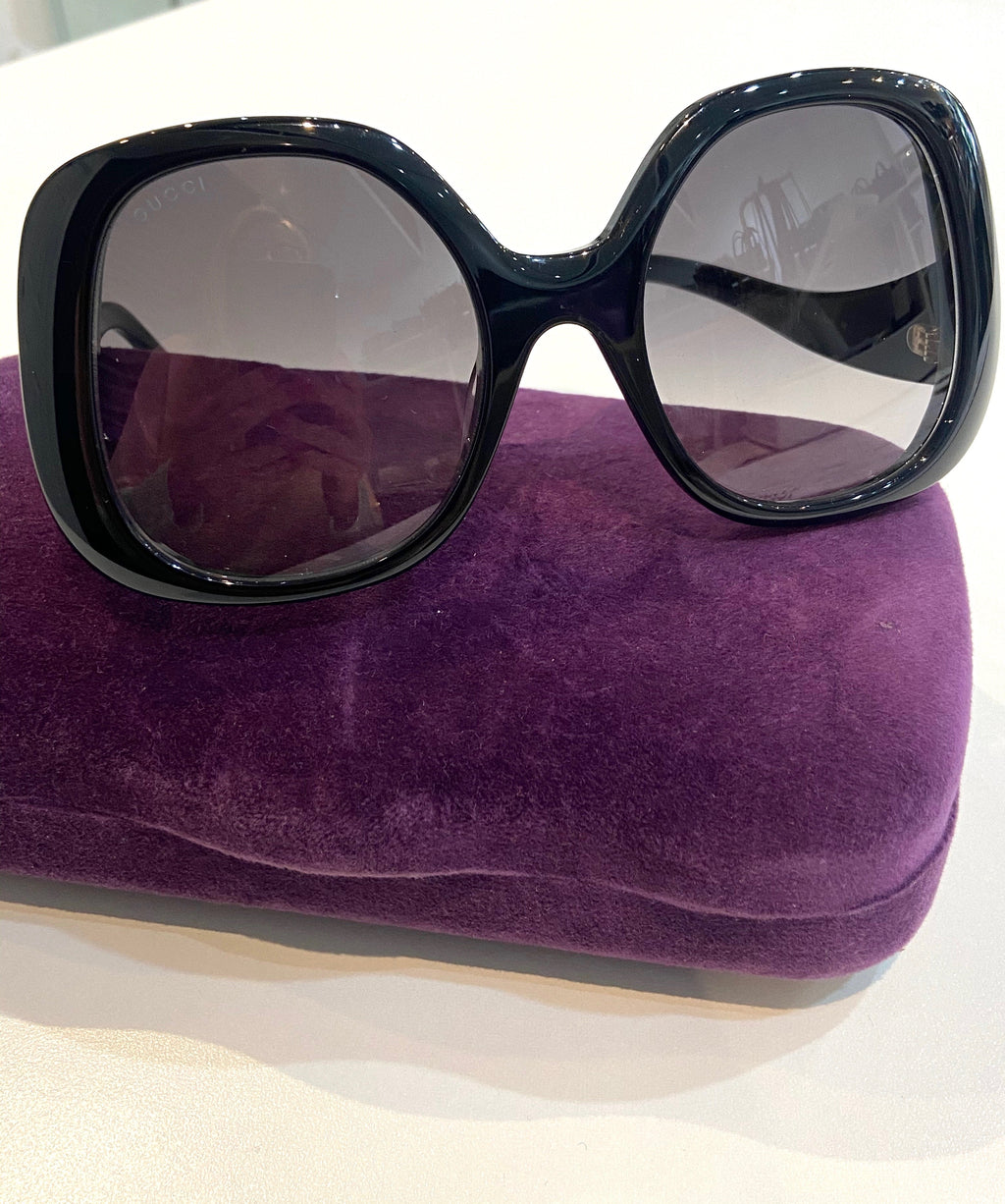 GUCCI GG1235S OVERSIZED SUNGLASSES