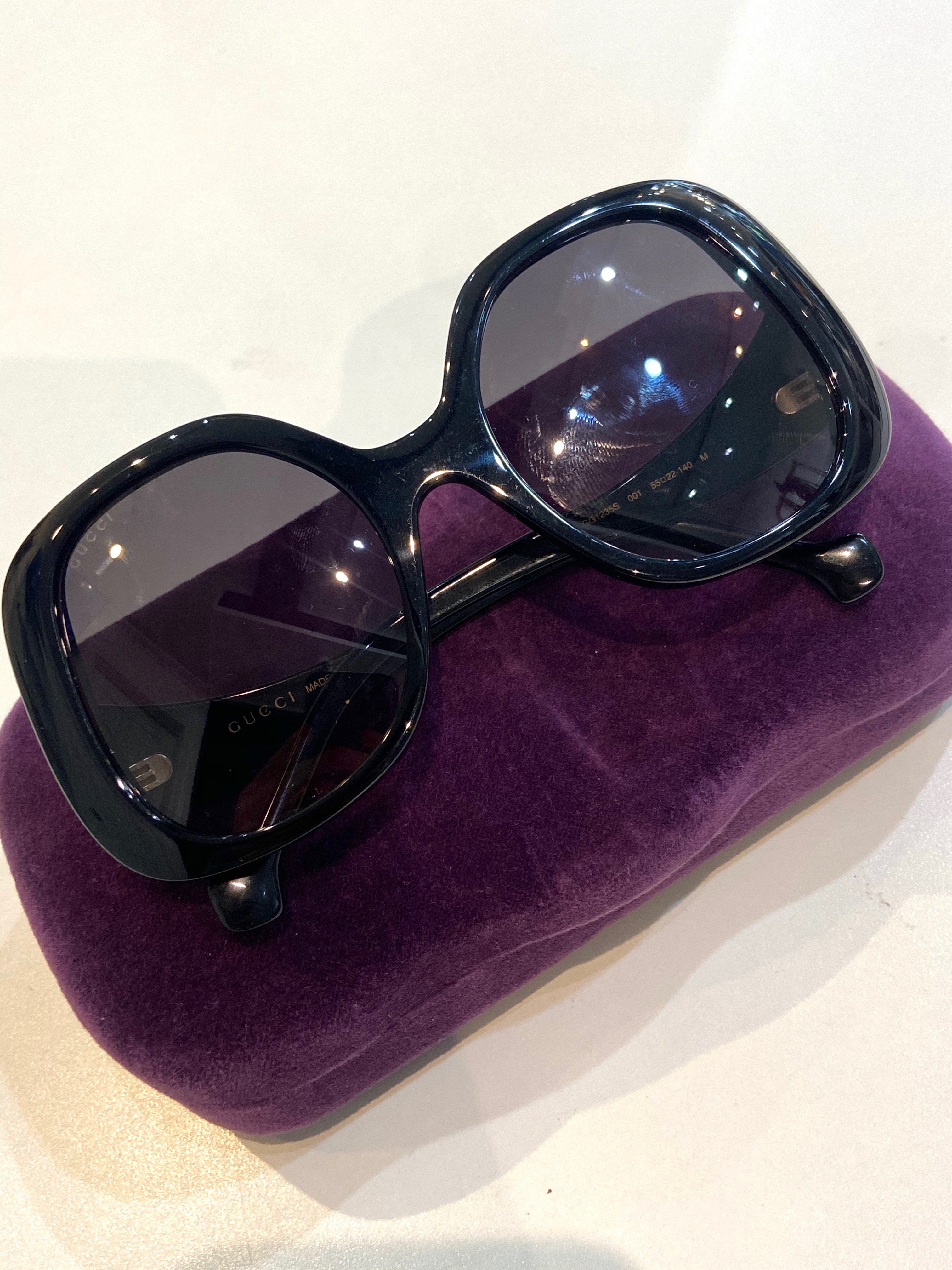 GUCCI GG1235S OVERSIZED SUNGLASSES
