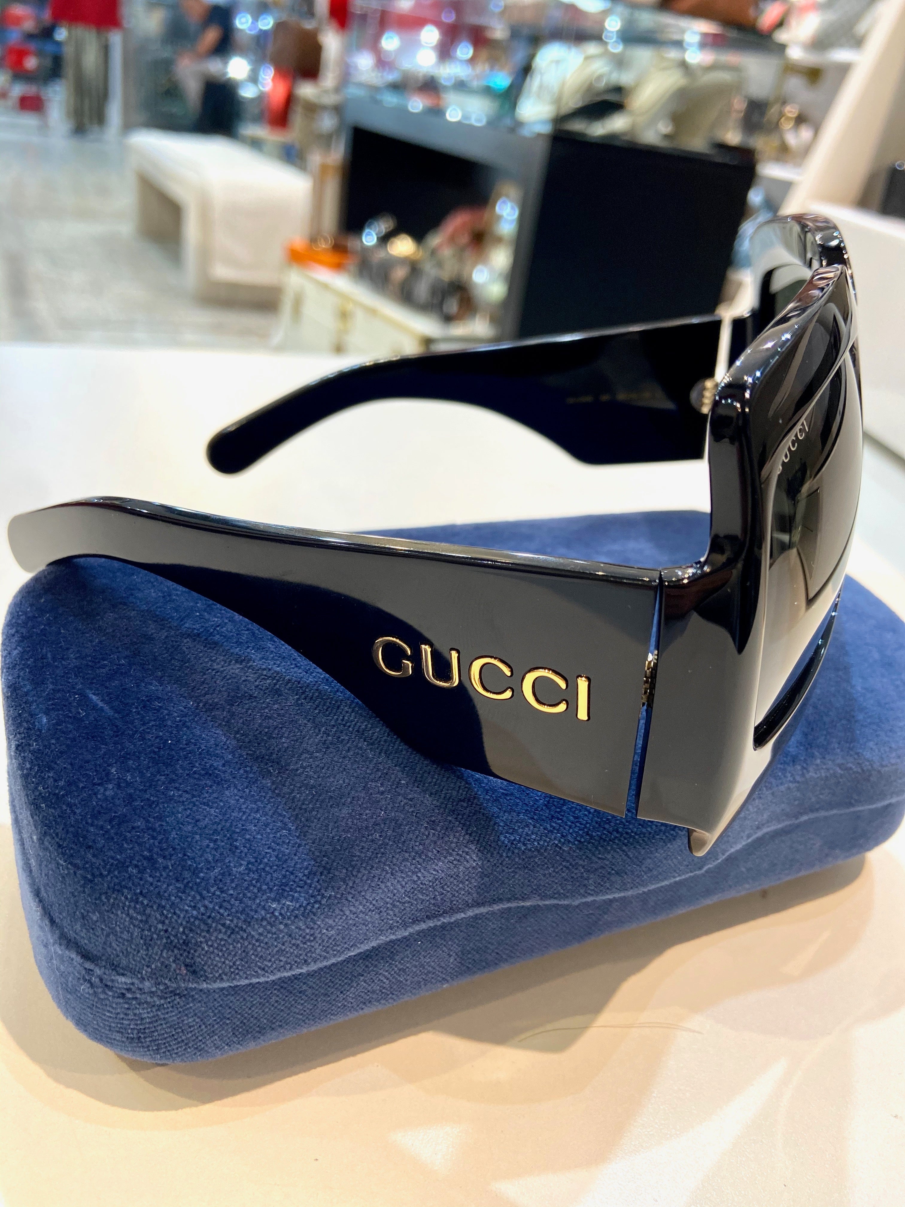GUCCI GG1243S-001 OVERSIZED SUNGLASSES