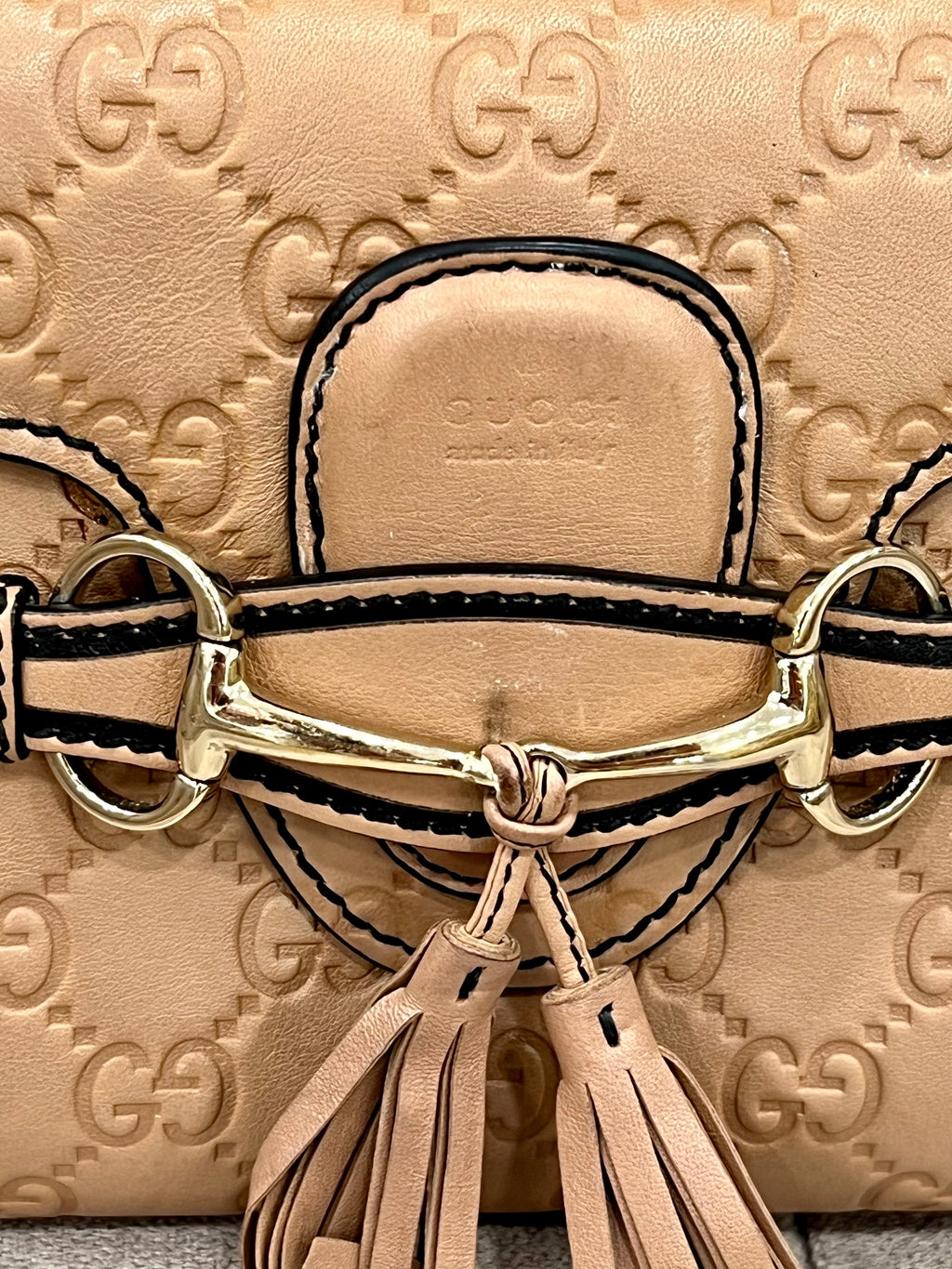 GUCCI GUCCISSIMA LEATHER MINI EMILY CHAIN CROSSBODY BAG