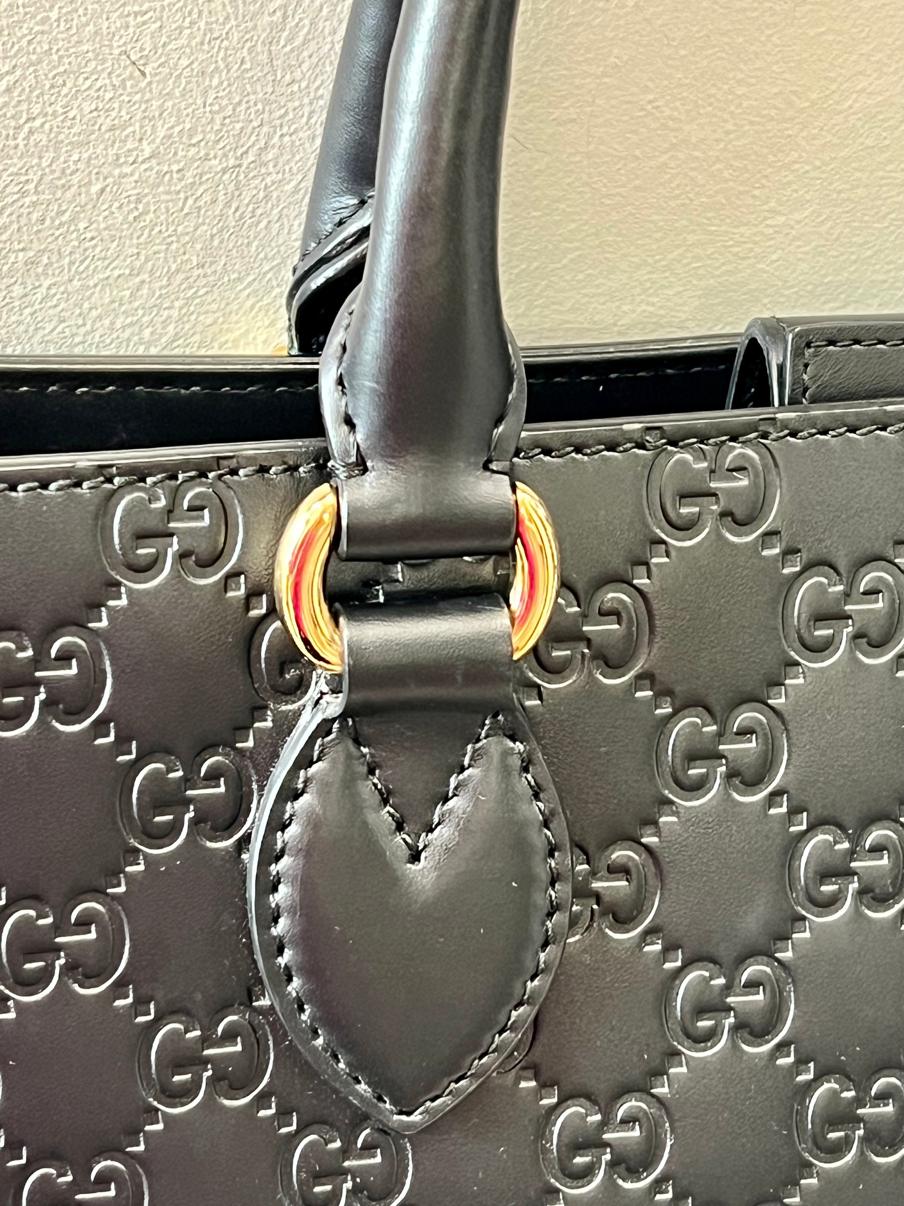 GUCCI SIGNATURE GUCCISSIMA TOTE BAG