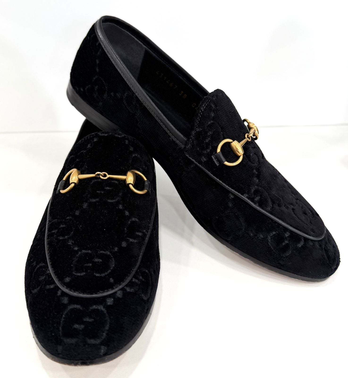 GUCCI GG MONOGRAM HORSEBIT JORDAAN VELVET LOAFERS