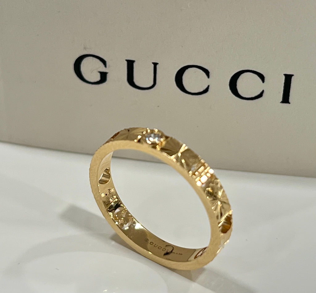 GUCCI ICON 18K GOLD DIAMOND HEART RING