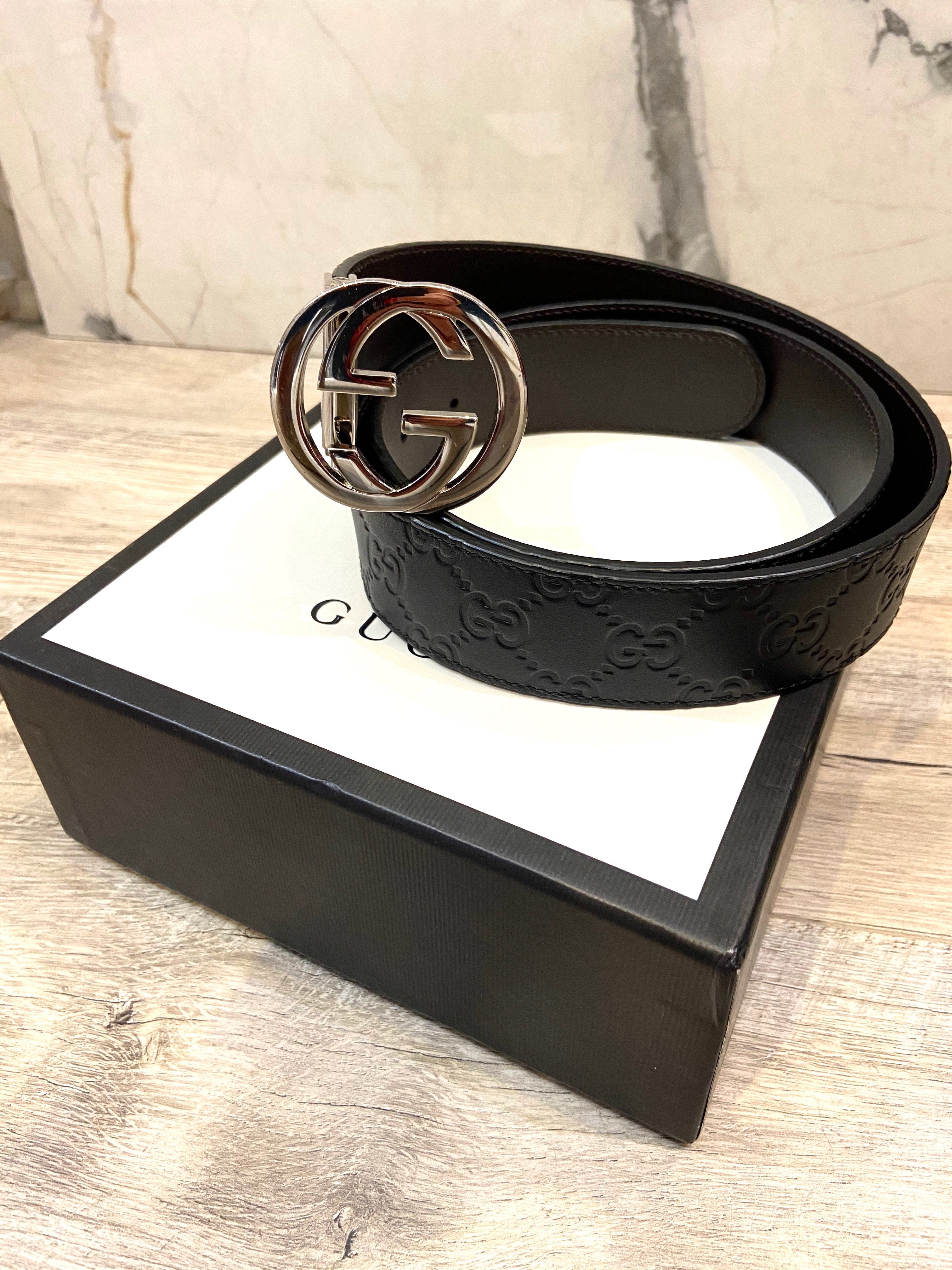 GUCCI INTERLOCKING G EMBOSSED LEATHER BELT