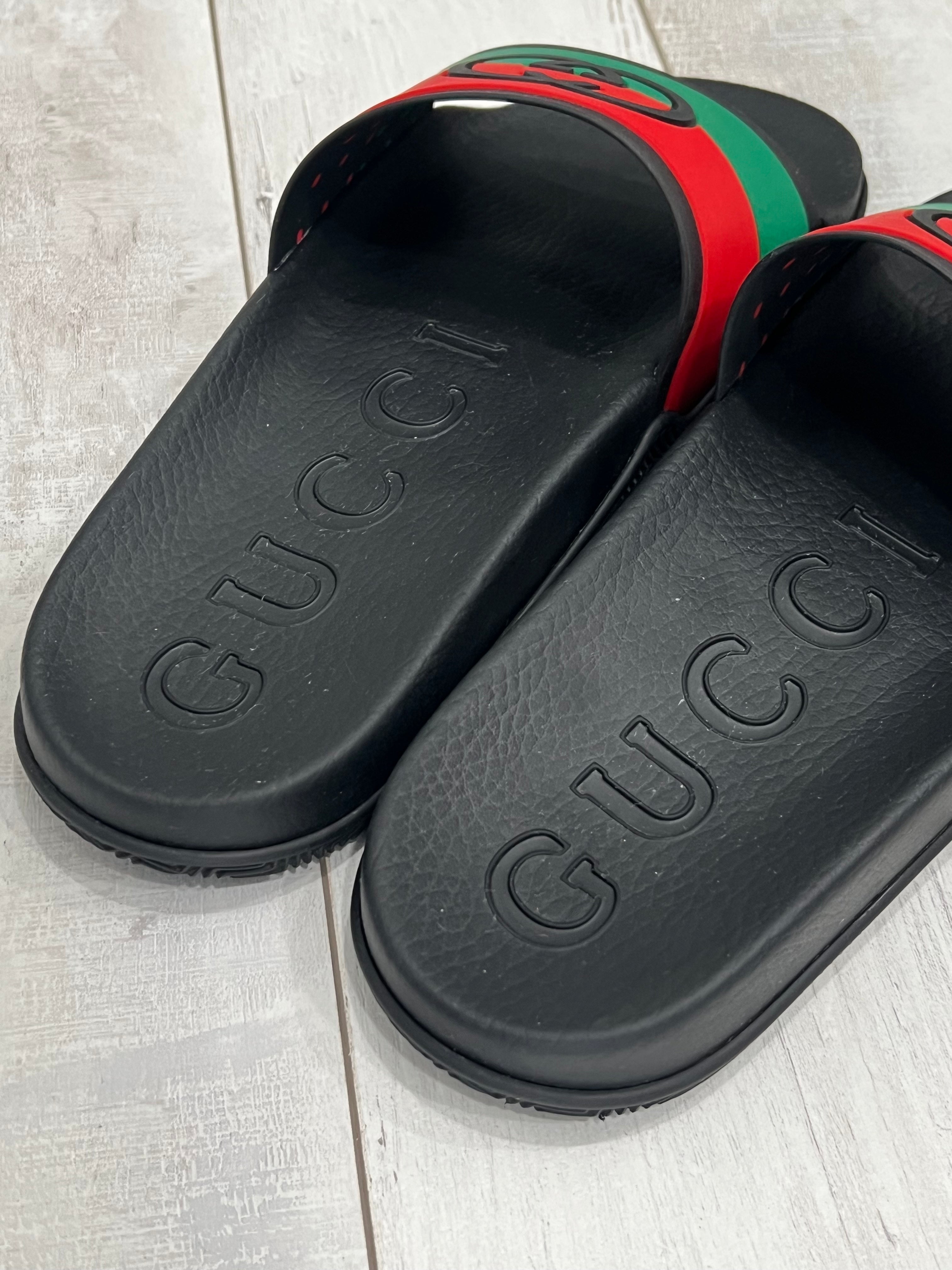 GUCCI INTERLOCKING G WEB STRIPE SLIDES