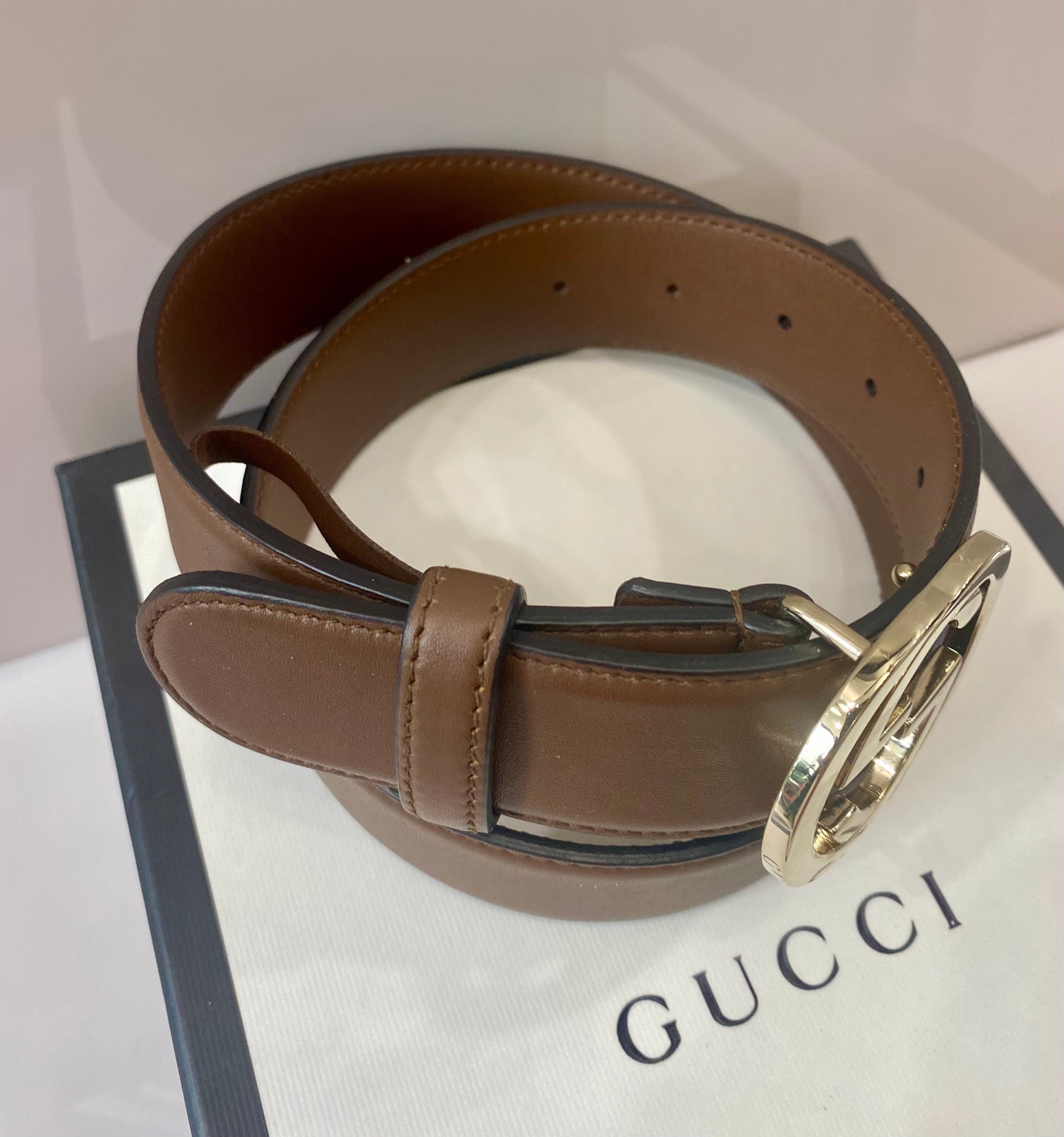 GUCCI INTERLOCKING G BUCKLE LEATHER BELT
