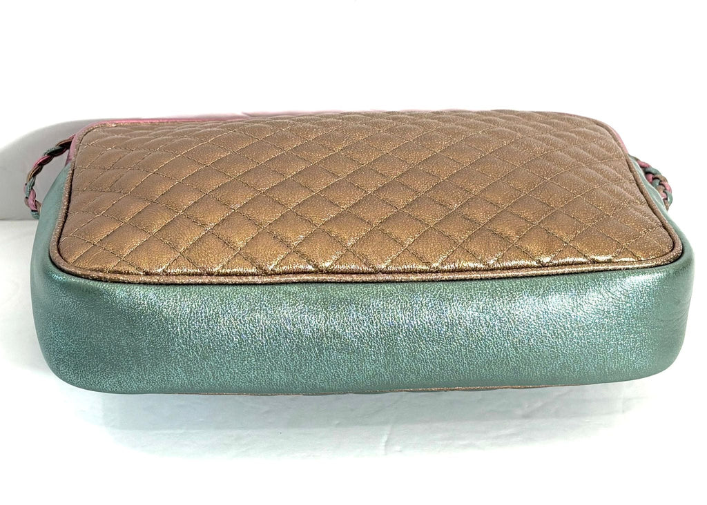 GUCCI LAMINATED NAPPA LEATHER TRAPUNTATA ZUMI SHOULDER BAG