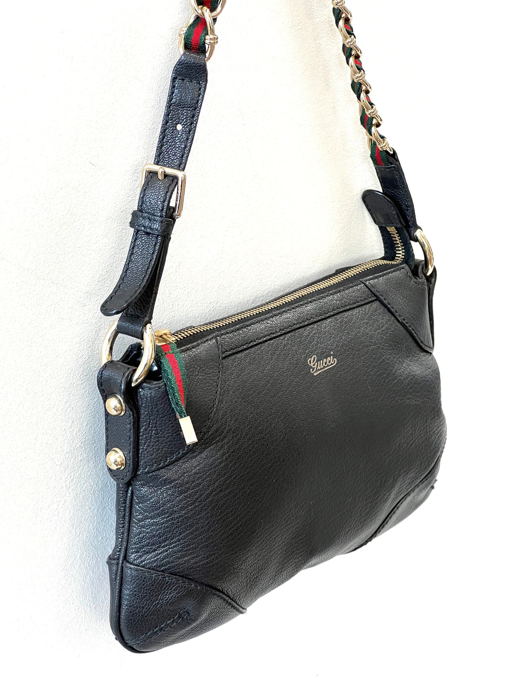 GUCCI CAPRI CHAIN SHOULDER BAG