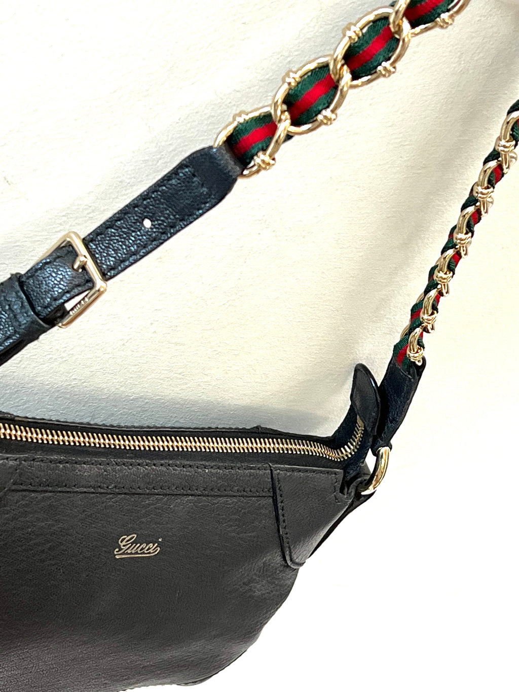 GUCCI CAPRI CHAIN SHOULDER BAG
