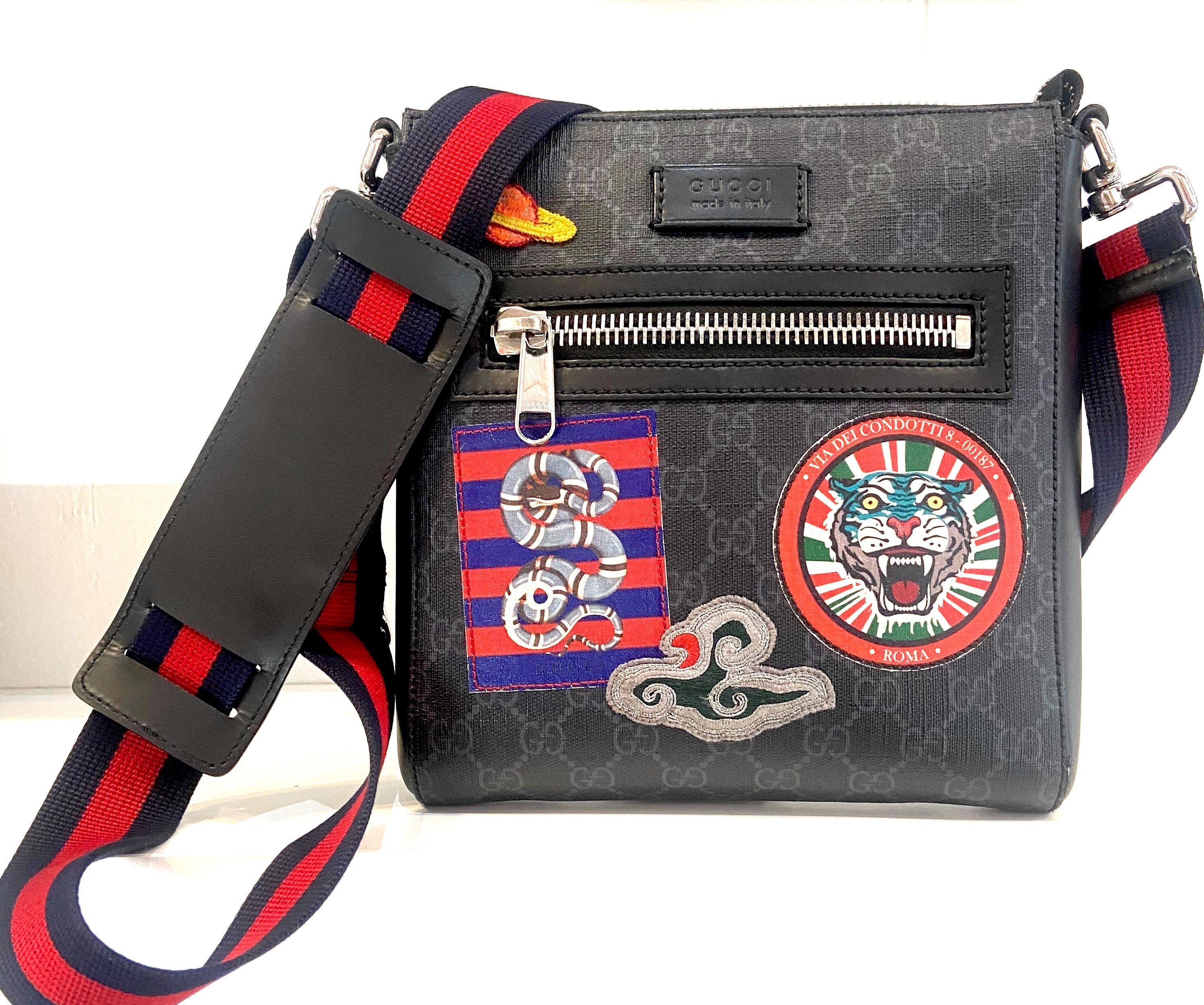 GUCCI GG SUPREME MONOGRAM NIGHT COURRIER APPLIQUE MESSENGER BAG